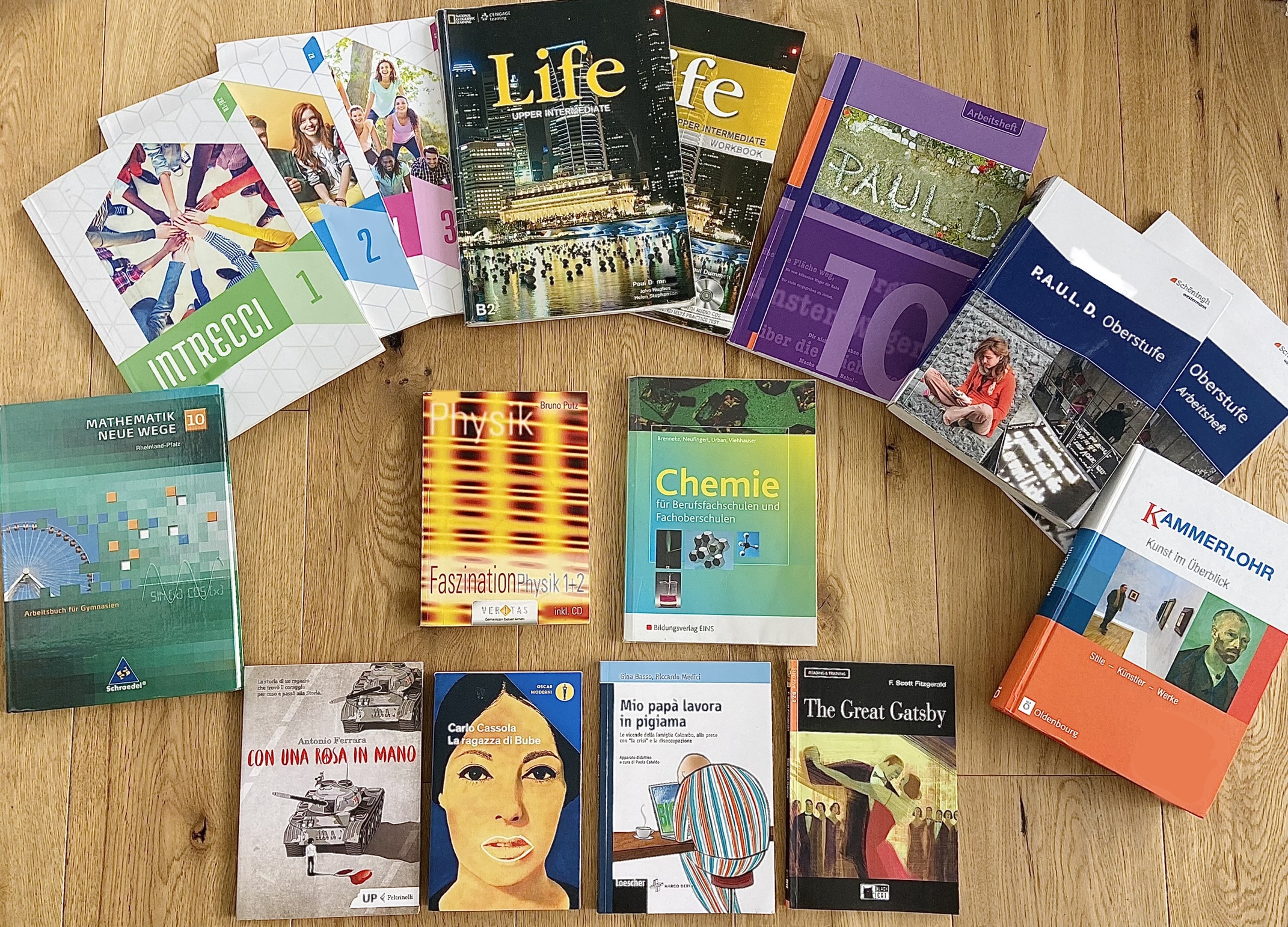 Schulbücher zu verkaufen