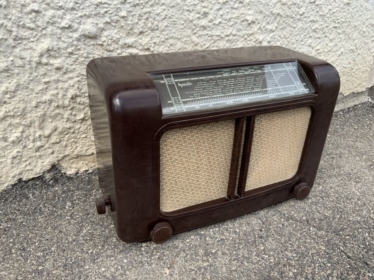 Altes Radio