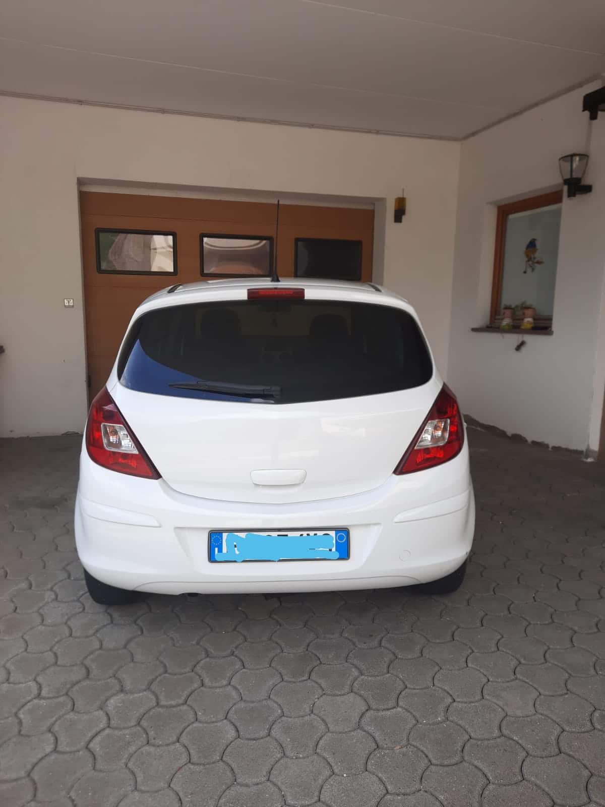 Verkaufe OPEL Corsa 1.2 Benzin (auch für Führerscheinneulinge geeignet)