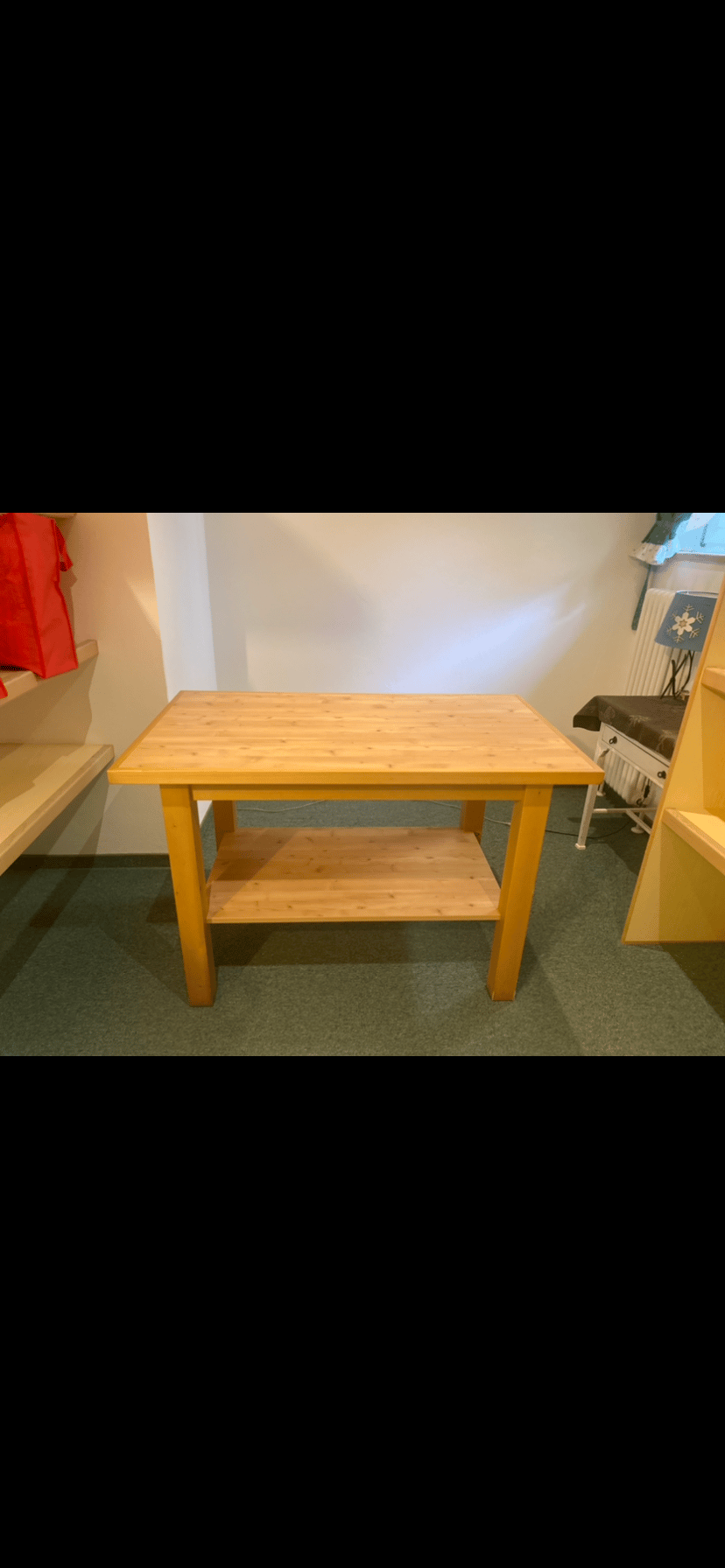 Arbeitstisch – Bancone da lavoro in legno