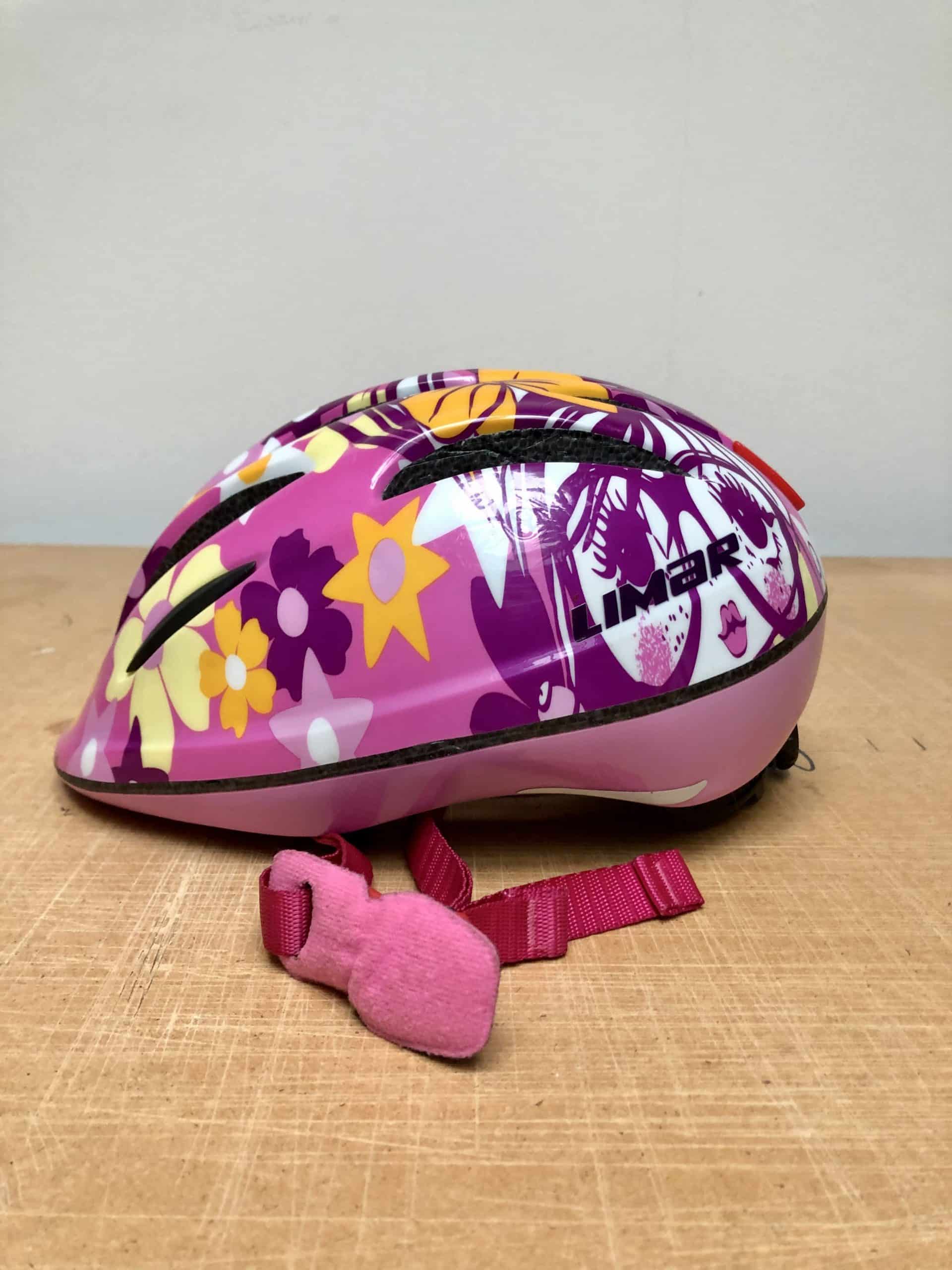 Helm Limar, Größe 51 – 56, in gutem Zustand an Selbstabholer zu verkaufen.