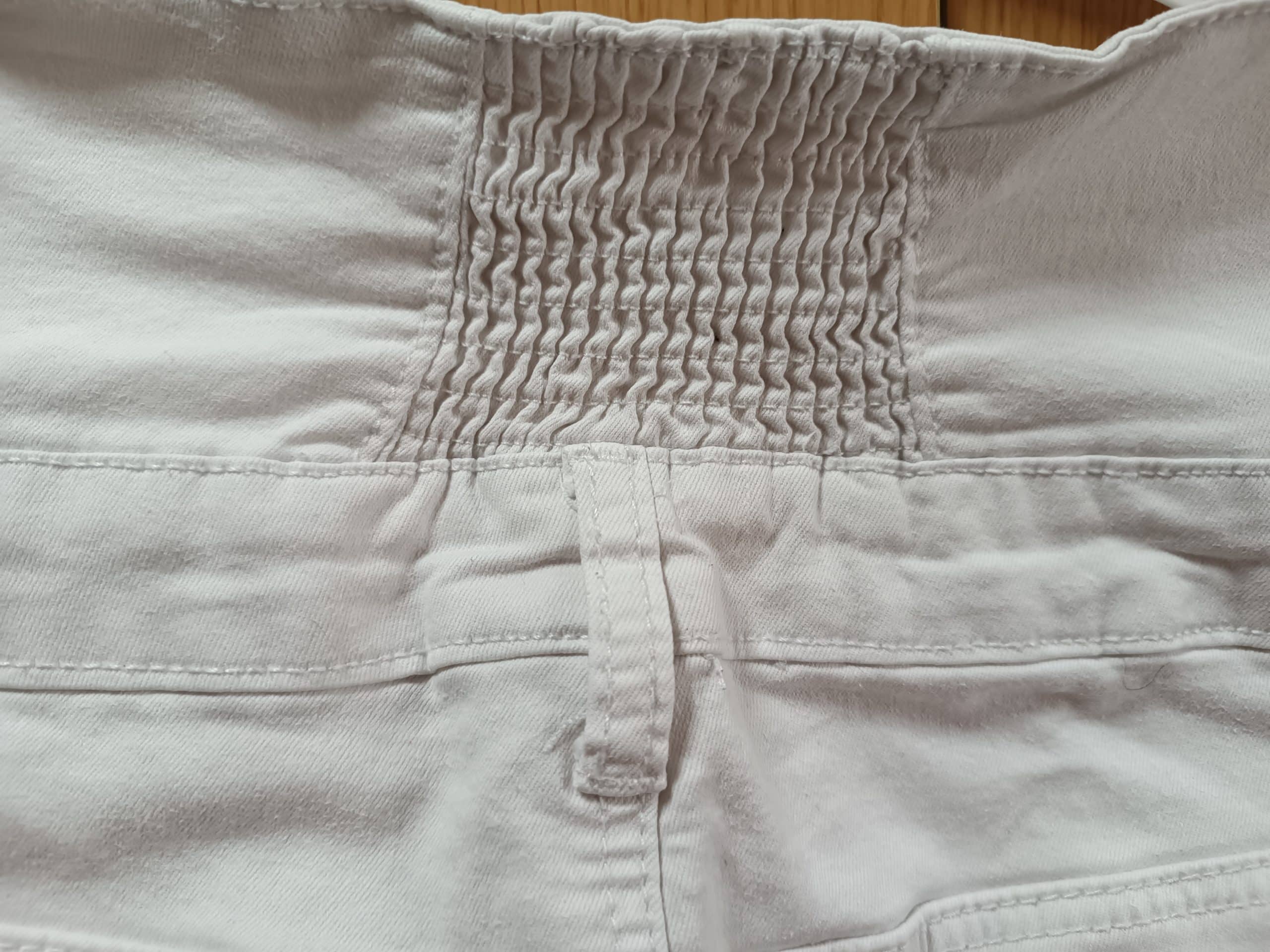 Weiße Stretchhose xs