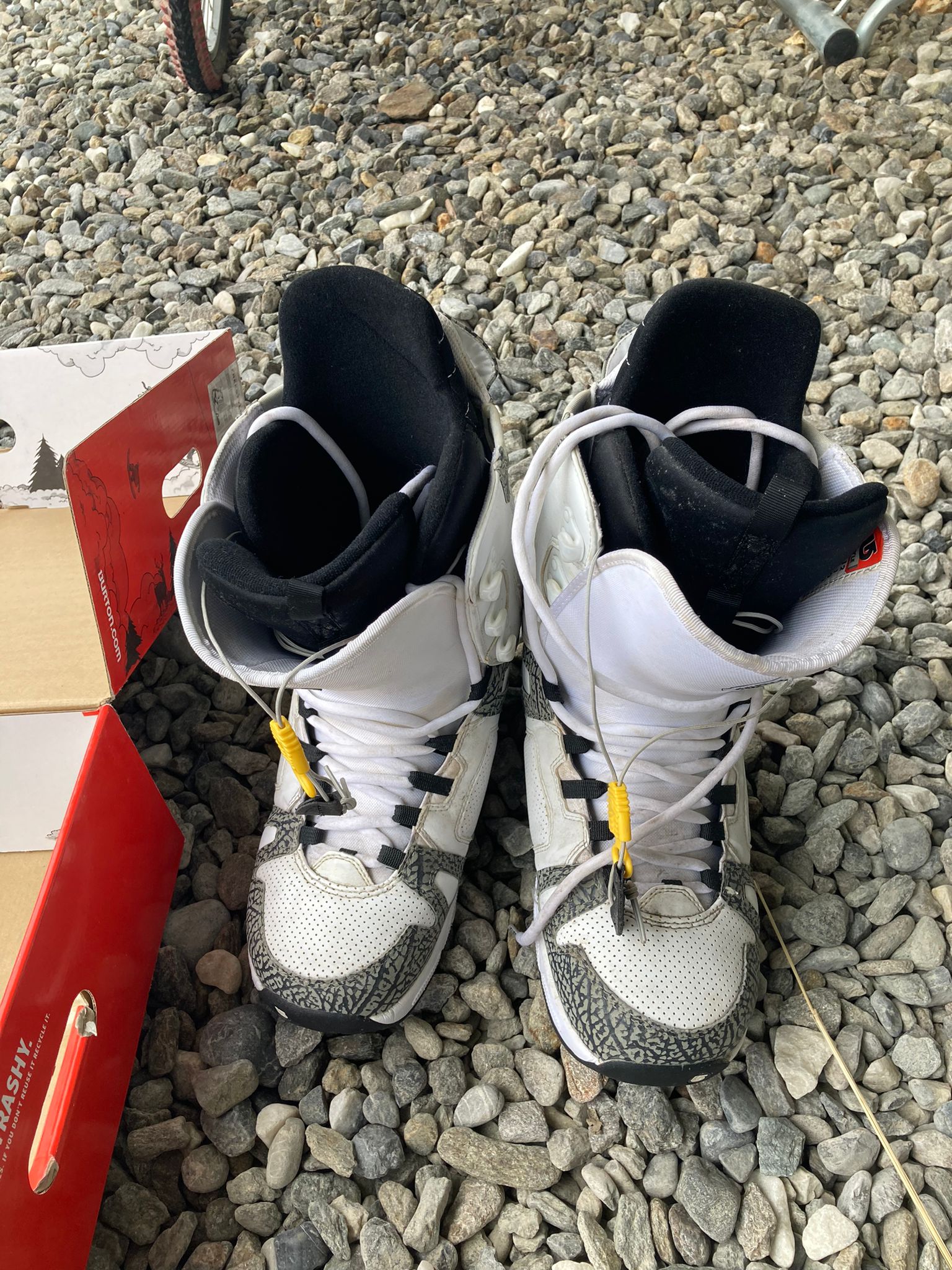 Burton Snowboard Schuhe Boots 46