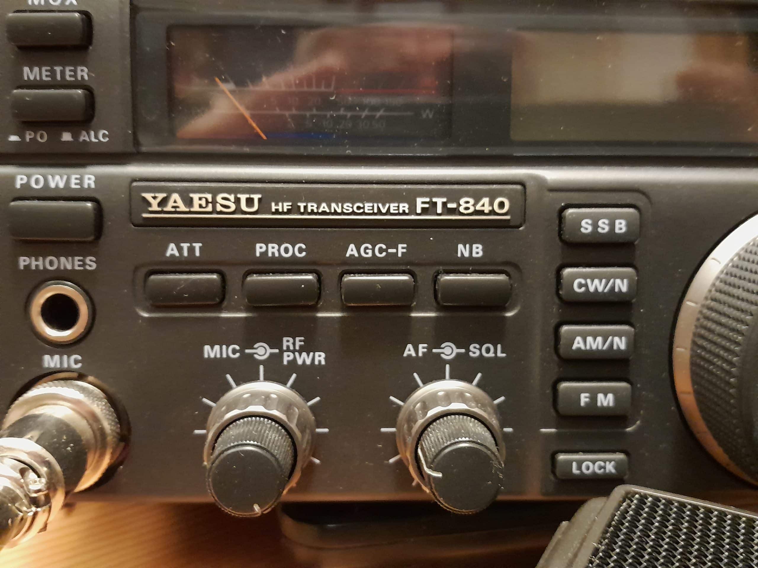 Funkgerät JAESU HF Transeiver FT-840 samt Antenne