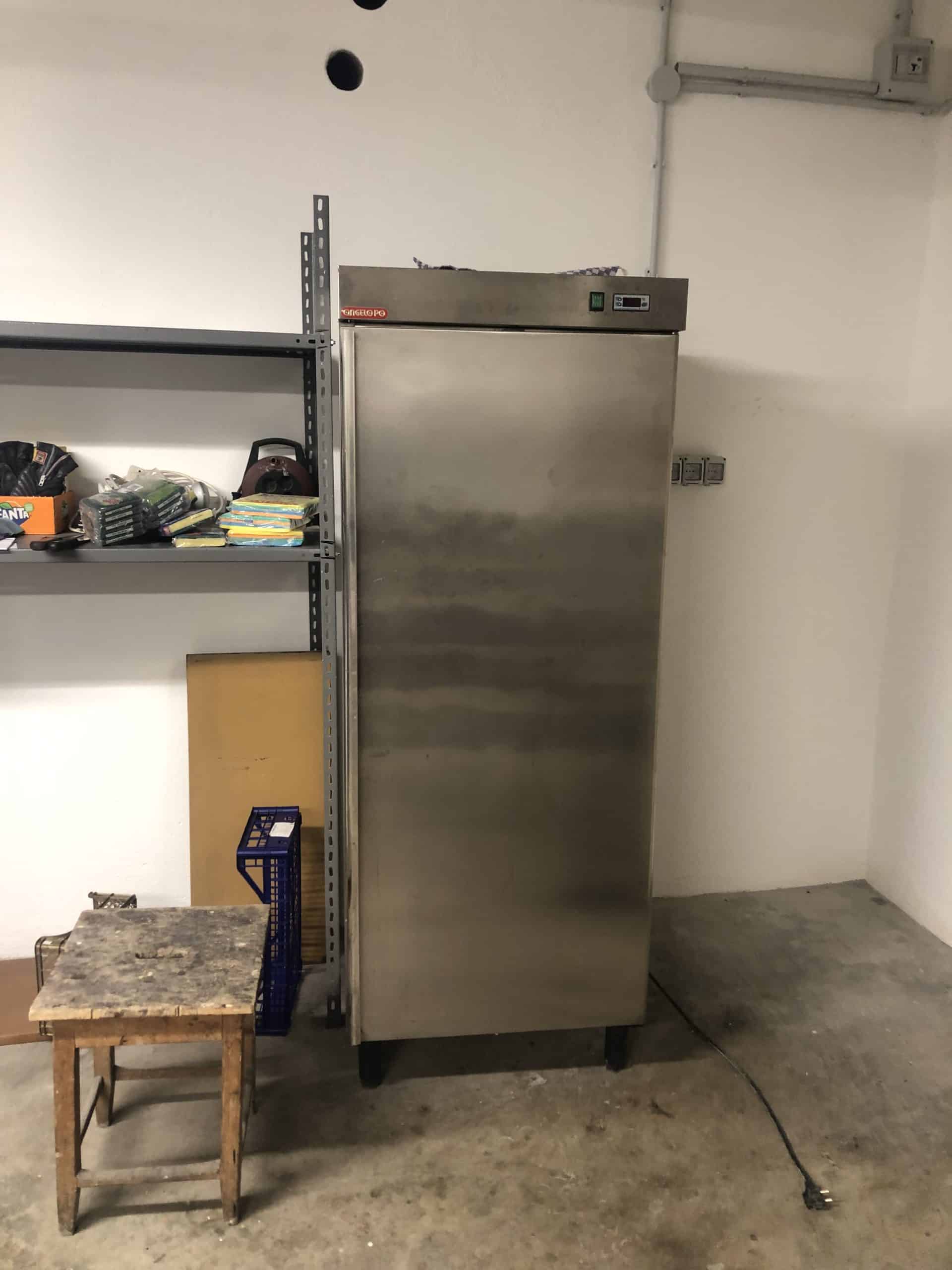 Geschirrspüler Kühlschrank u.v.m.