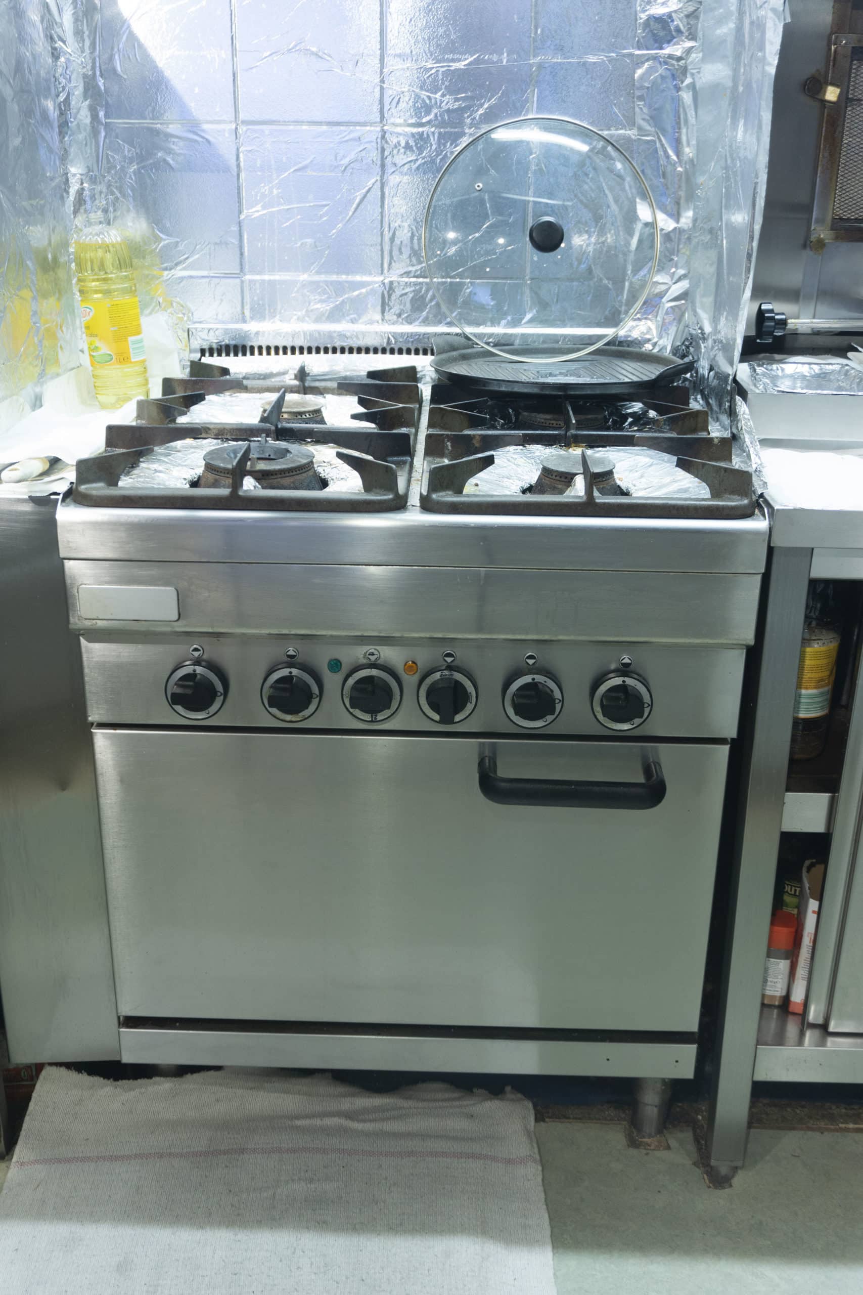 Komplett ausgestattetes Lokal (Interior) Imbiss Kubicny’s zu verkaufen