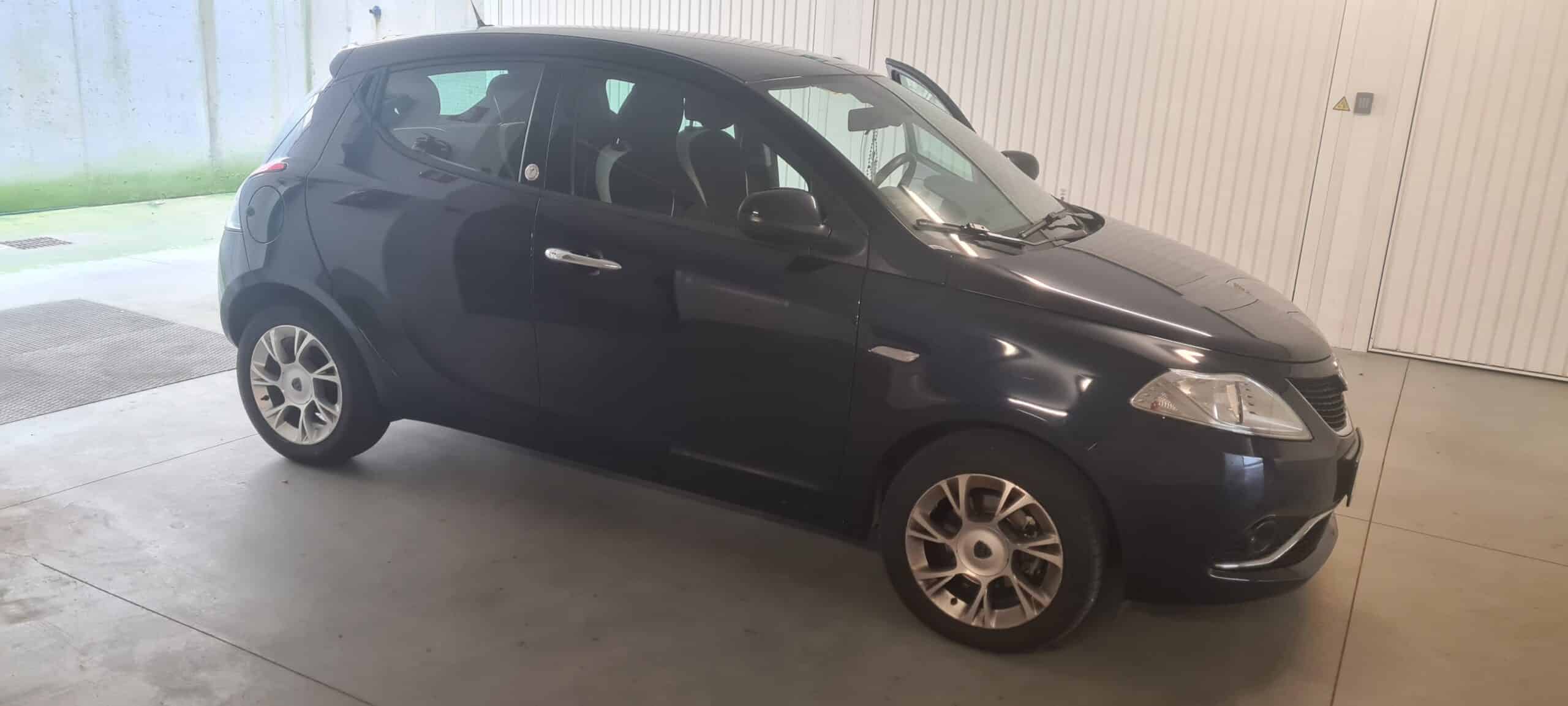 Verkaufe Lancia Ypsilon 1.3 Multijet Gold