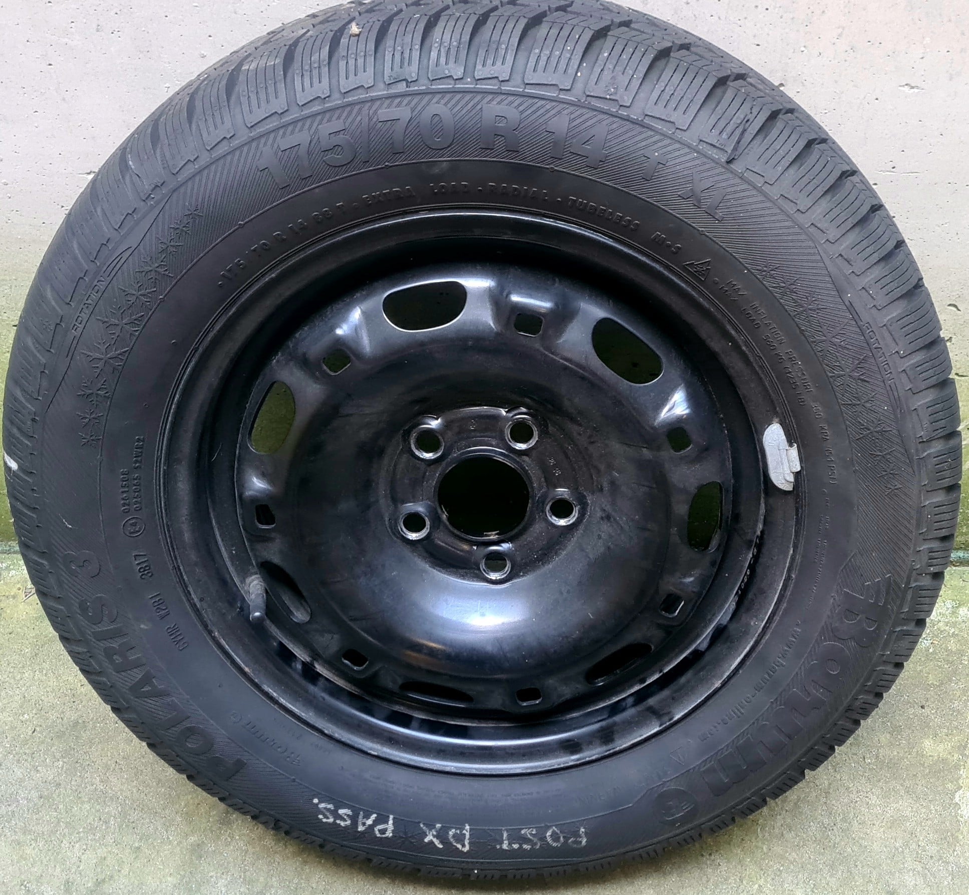 Verkaufe Winterreifen komplett mit Stahlfelgen