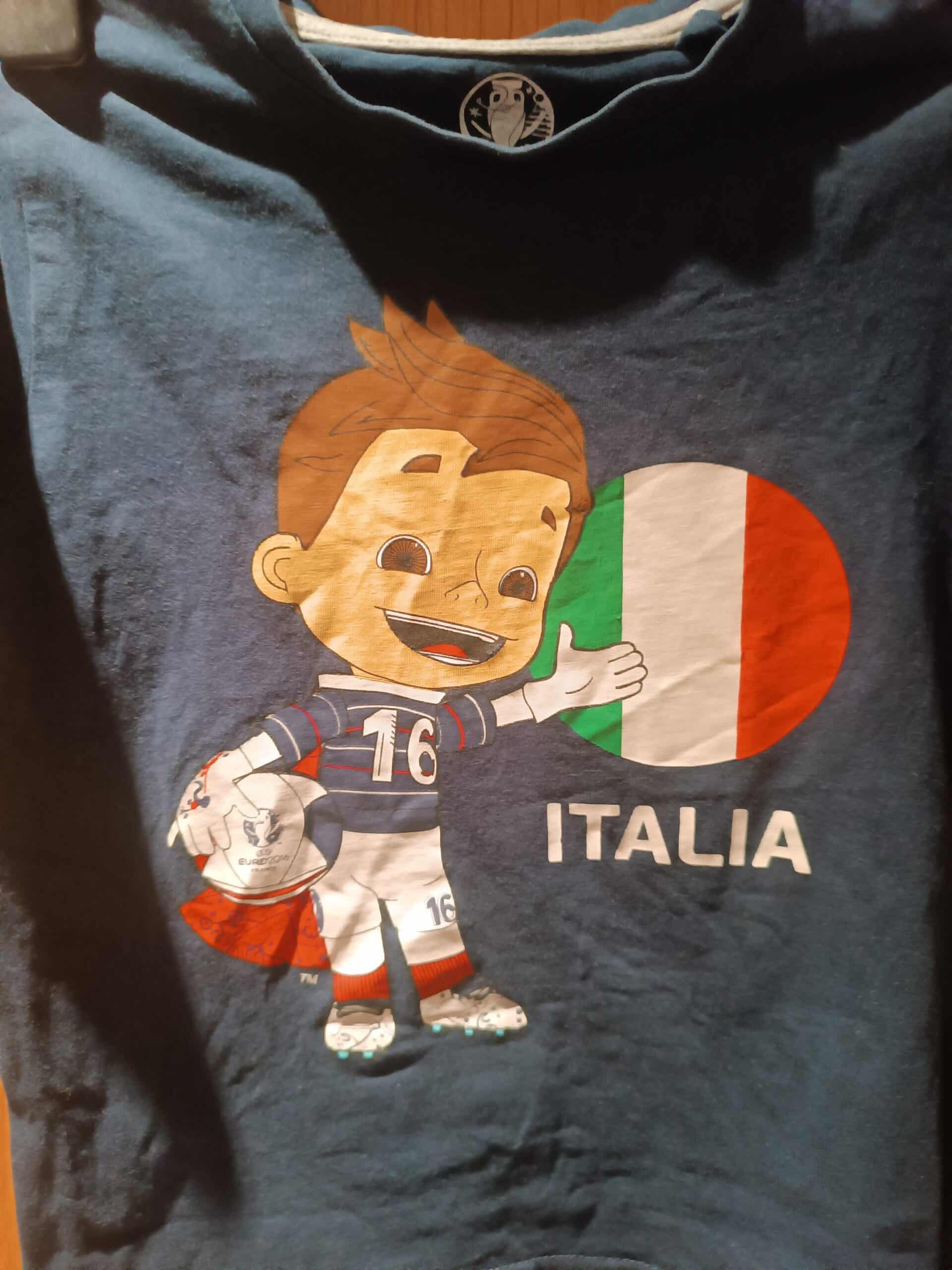 T-shirt UEFA 110-116cm