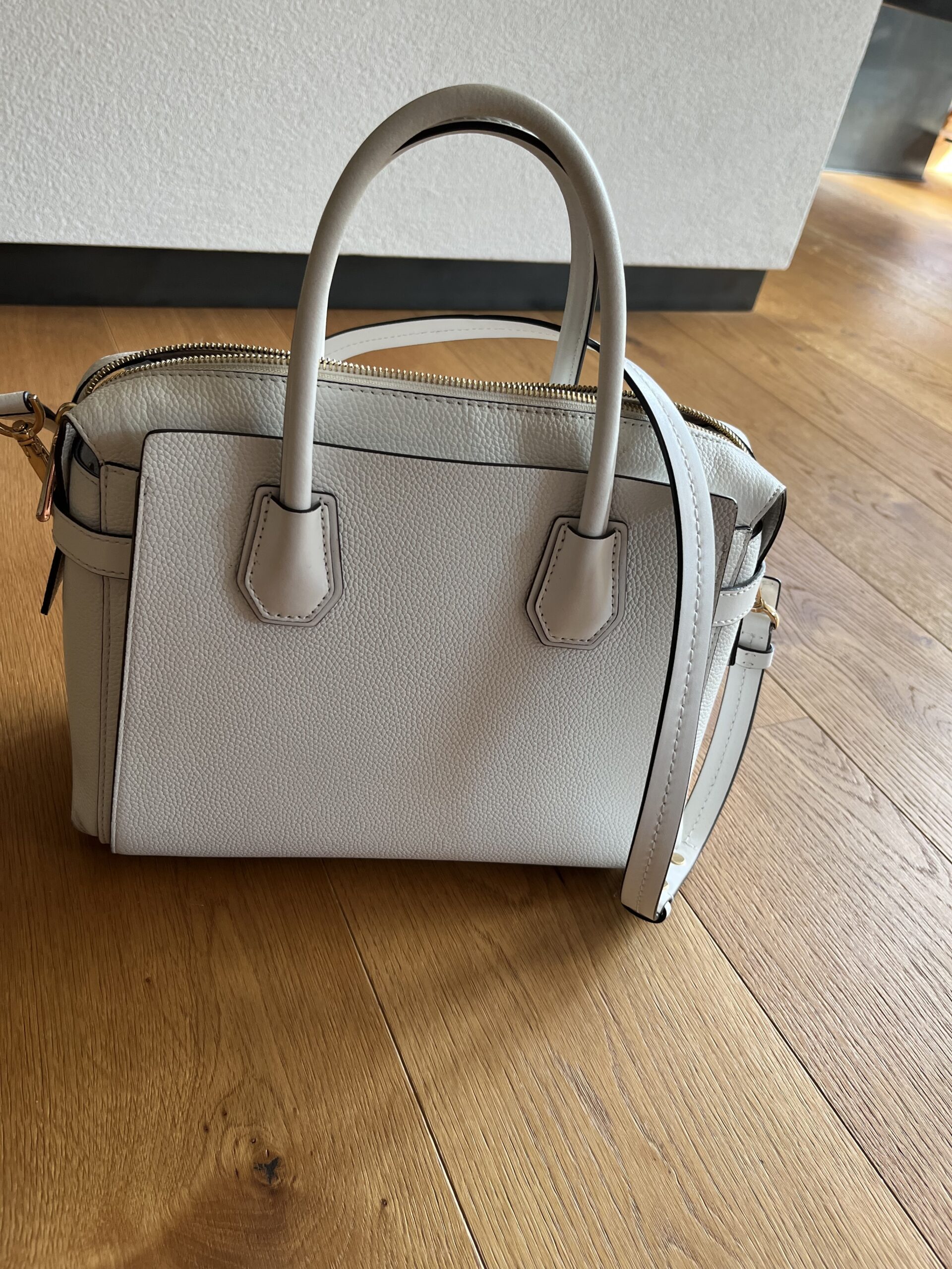 Neuwertige Michael Kors Handtasche