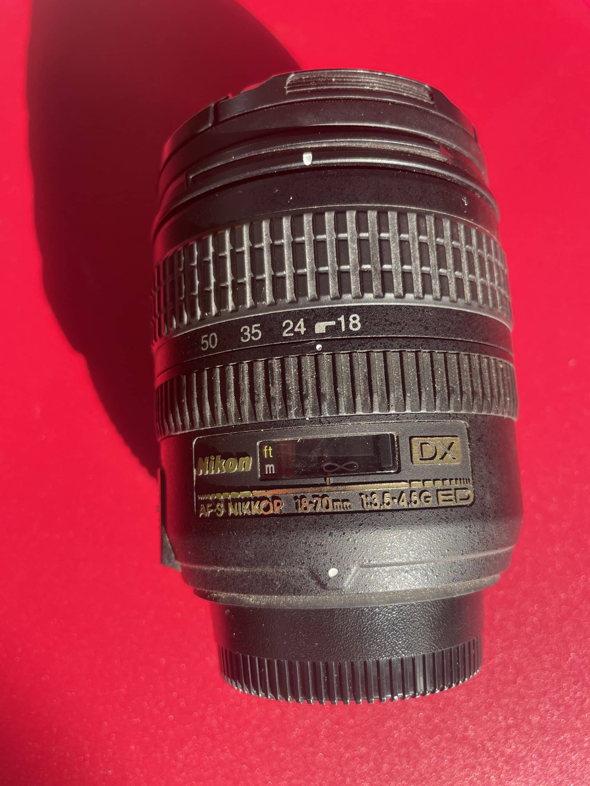 Nikon D200 mit Objekive und verschiedenes Zubehör