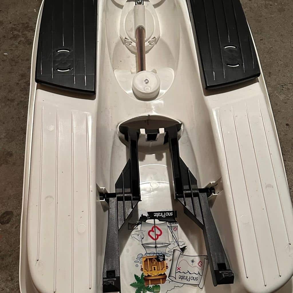 Skibob für Kinder Zwischen 6b bis 14 Jahren