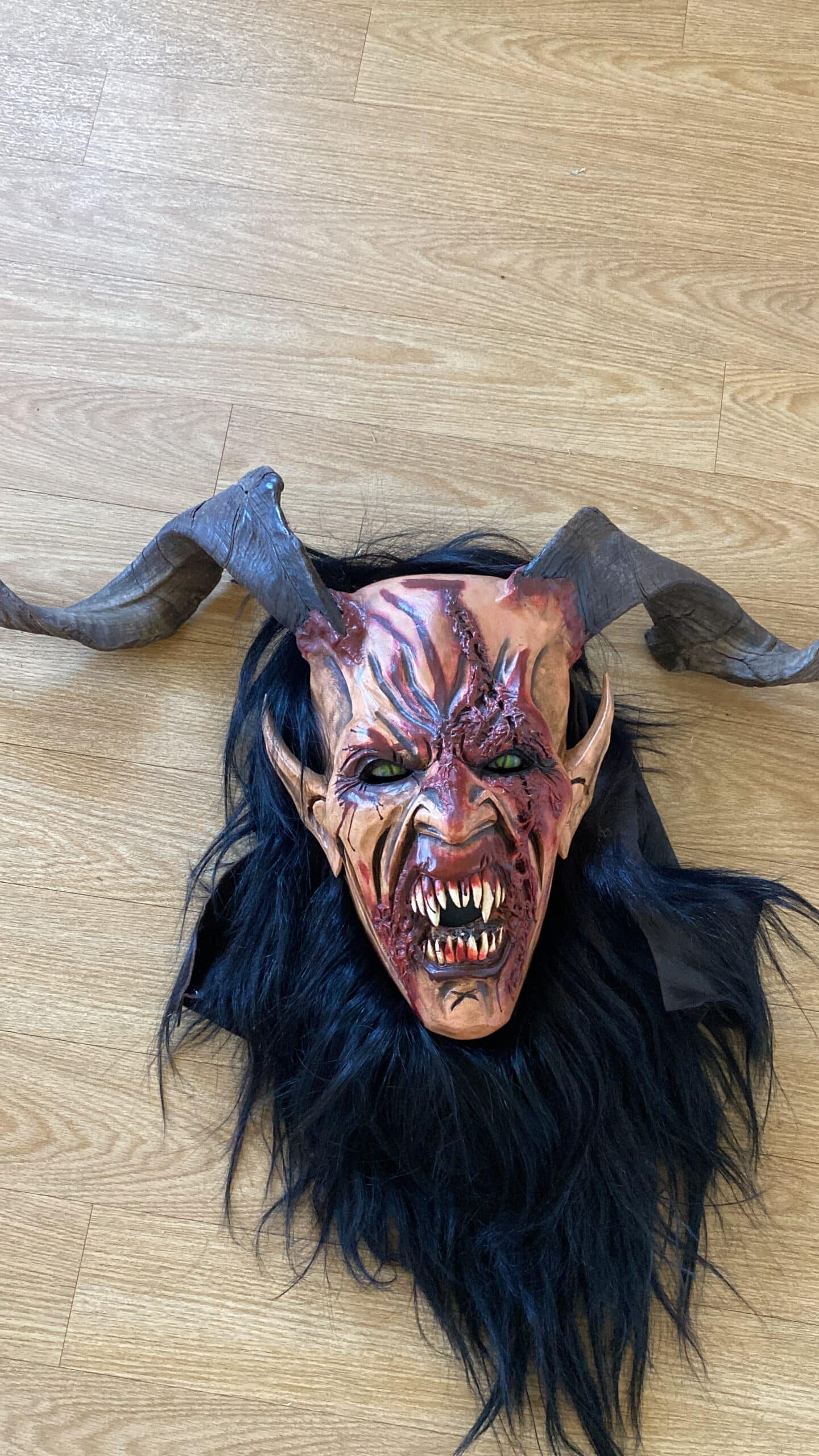 Krampusmaske