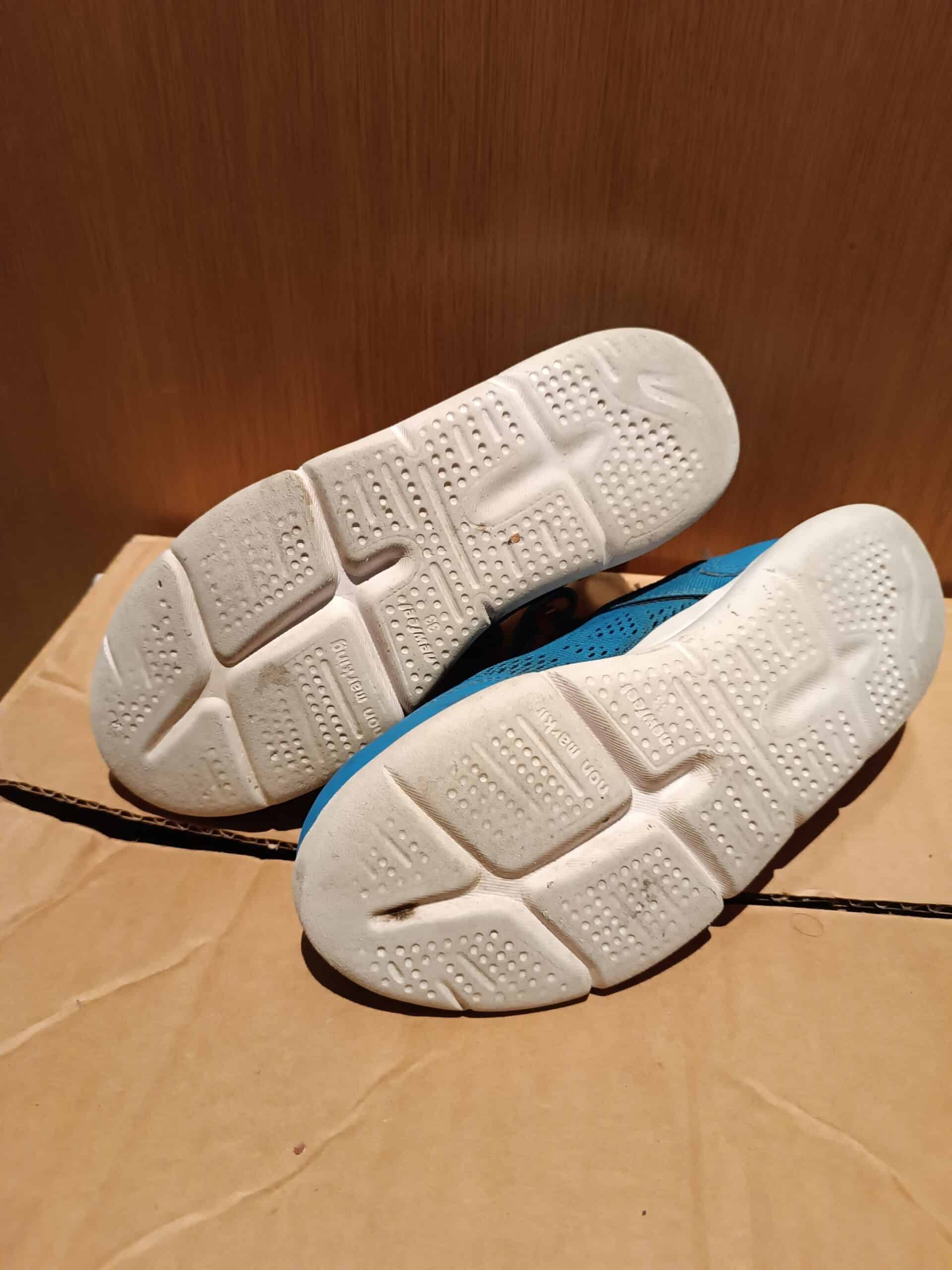 Turnschuhe große 33