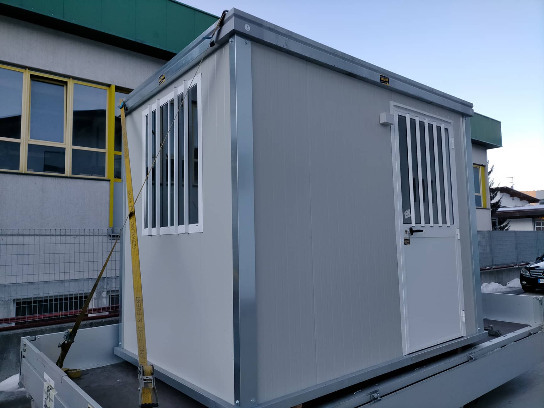 CONTAINER 300x205x221HI