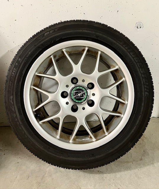 SOMMERREIFEN 205/55/R16 RUNFLAT – TOP-ZUSTAND INKLUSIVE LEICHTMETALLFELGEN