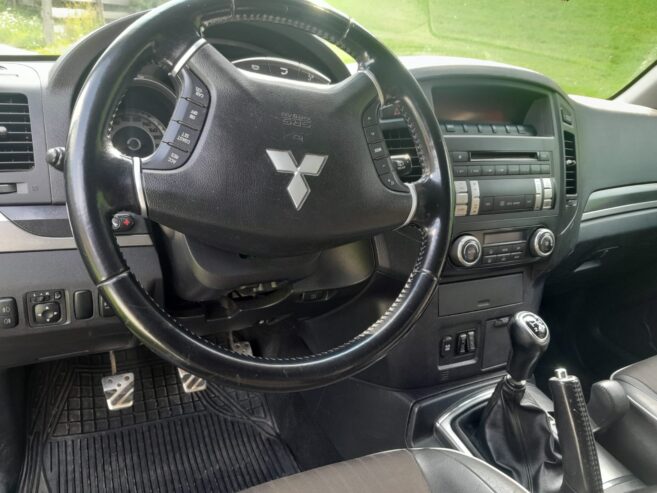 Mitsubishi Pajero 4×4