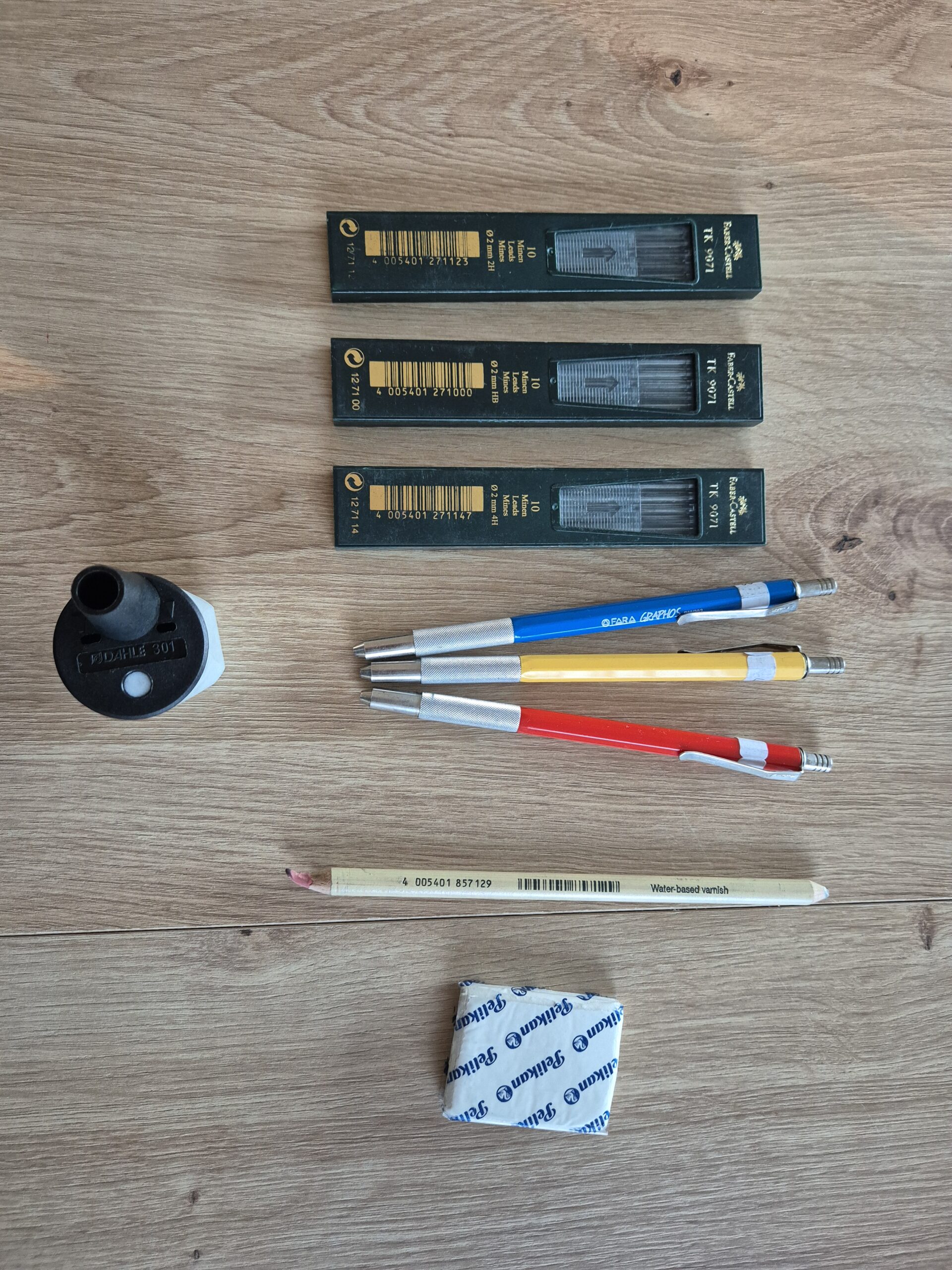 Zeichenplatte A3 Fabercastell mit Zubehör