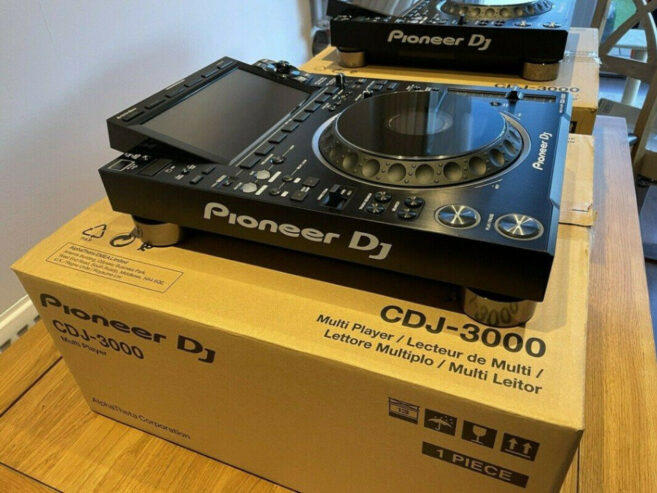 Pioneer CDJ-3000 Multi-Player , Pioneer DJM-A9 DJ-Mixer , Pioneer CDJ-2000NXS2, Pioneer DJM-900NXS2, Pioneer DJ DJM-V10-LF , Pioneer DJ DJM-S11, Pioneer OPUS-QUAD, Pioneer XDJ-RX3, Pioneer XDJ-XZ , Pioneer DJ DDJ-FLX10, Pioneer DDJ-1000, Pioneer DDJ-1000SRT, Pioneer DJ DDJ-REV7,  Denon DJ Prime 4+ , Allen & Heath Xone:96,  Rane Four