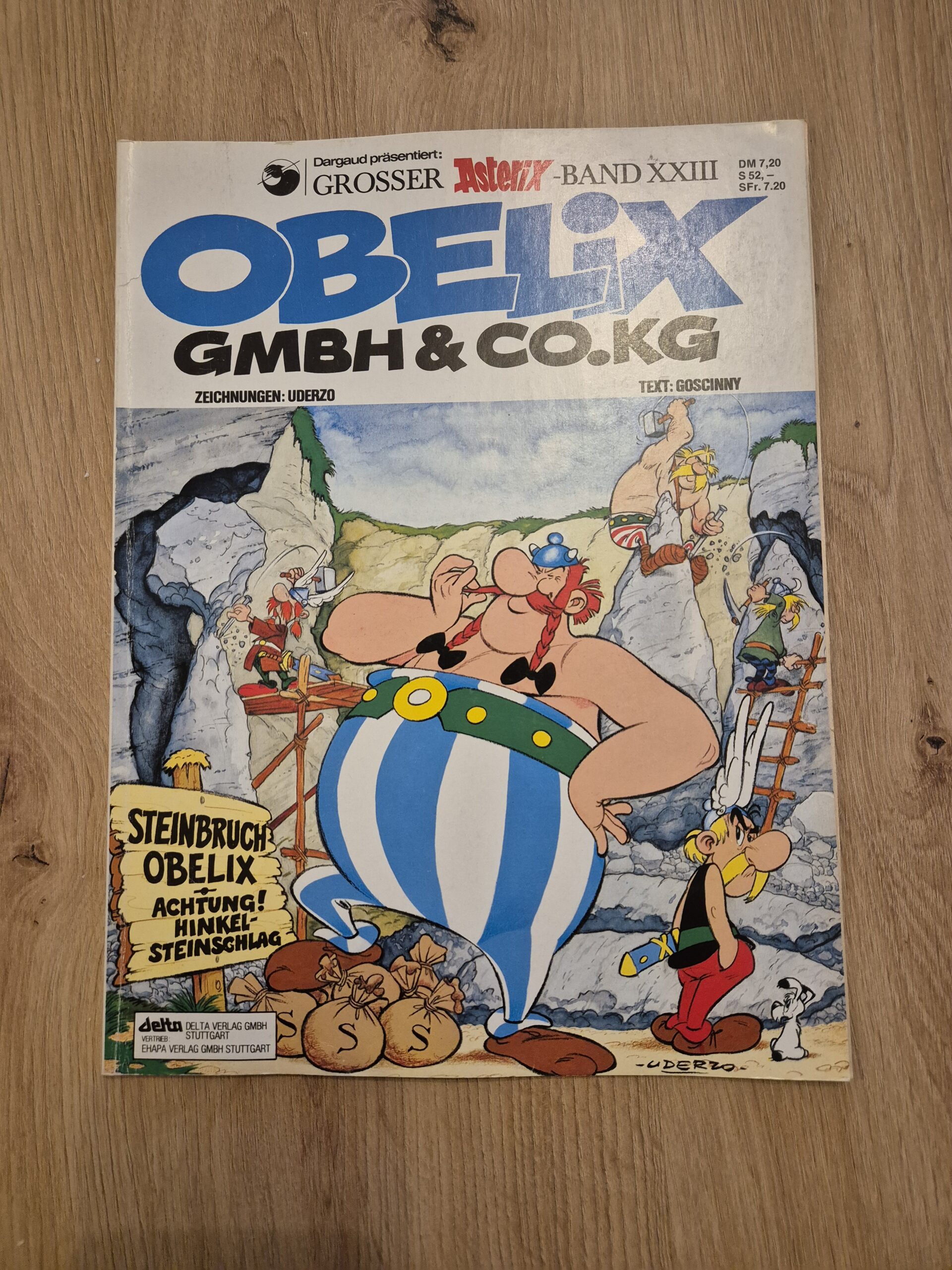 4 Bände Asterix Comics aus 1990ern