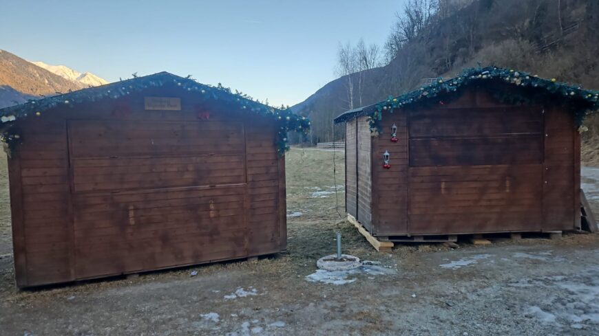 HOLZBUDEN – MARKTSTÄNDE