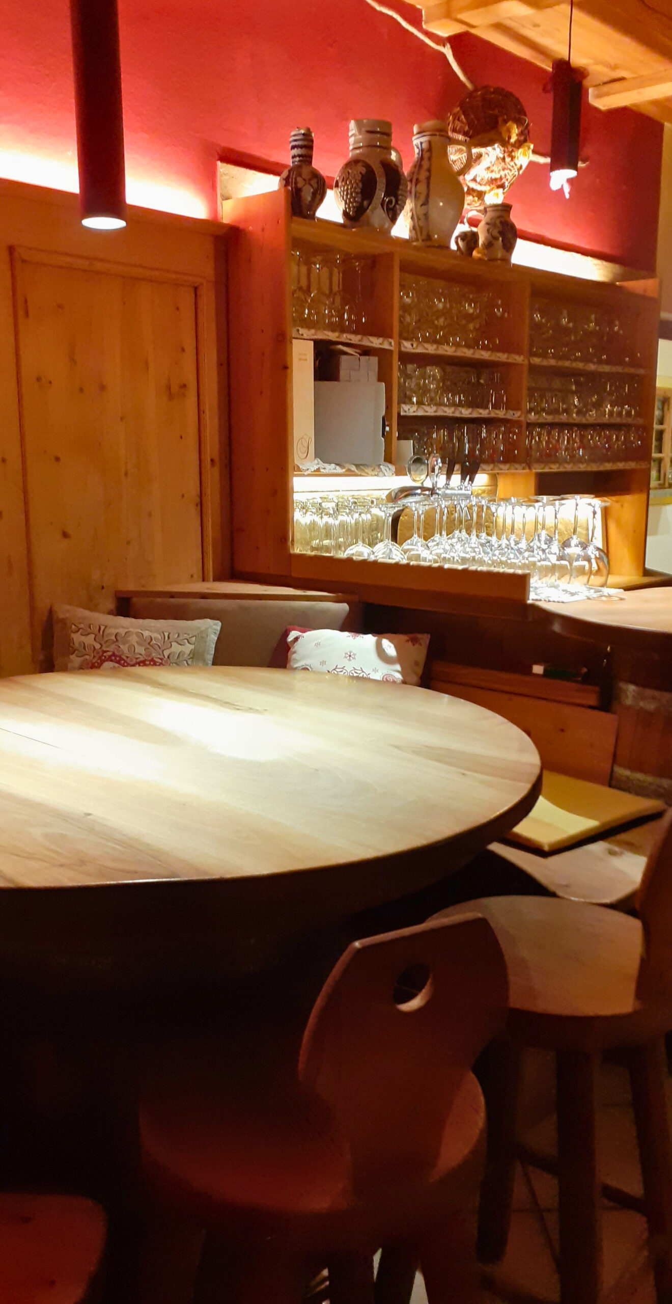 Einrichtung Buschenschank