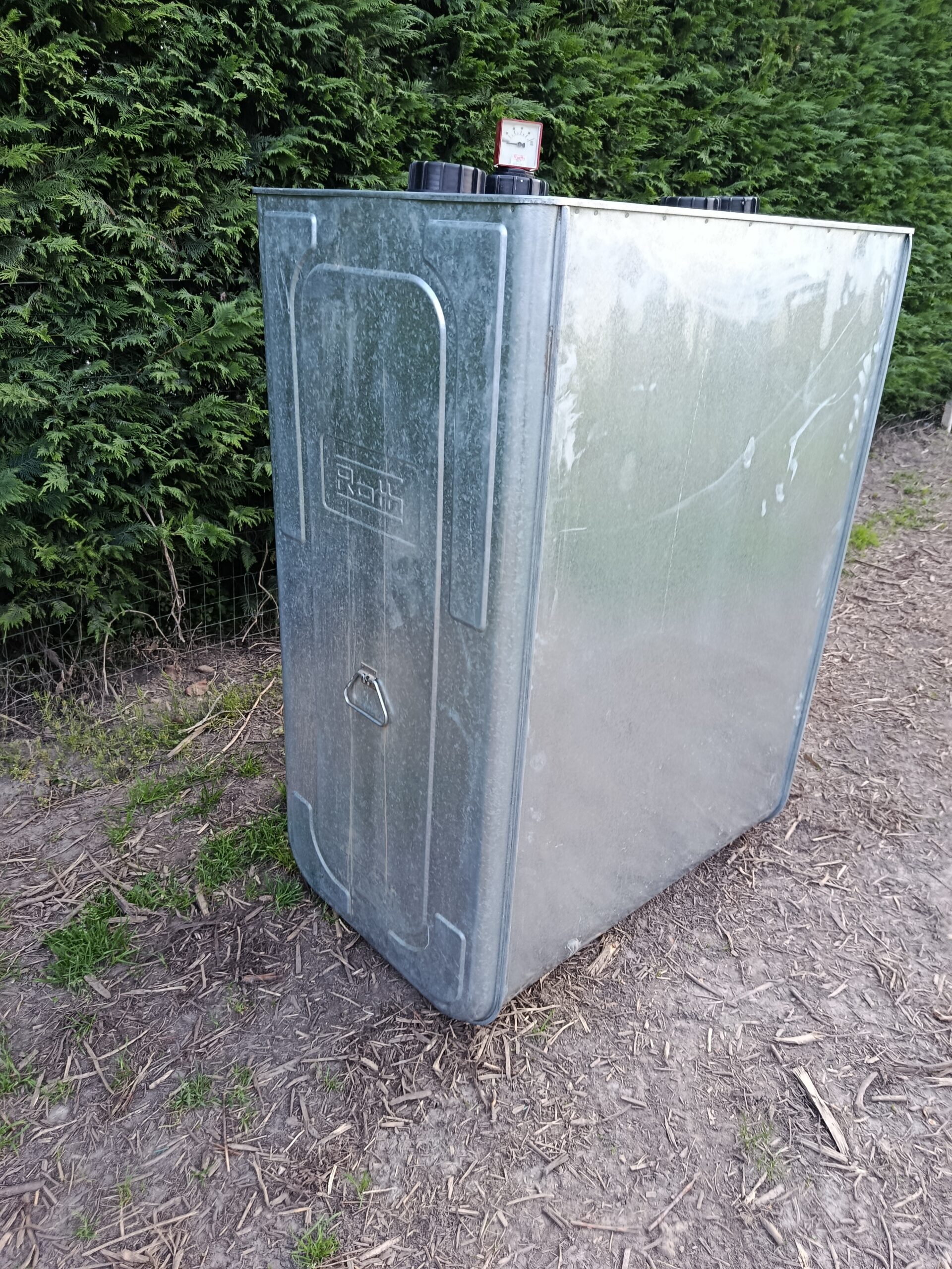 Doppelwandiger Tank 1000l