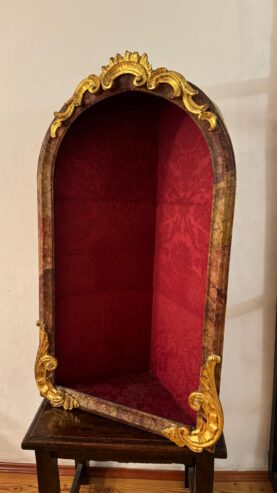 Barocker Eck-Schrein mit originalem Rahmen