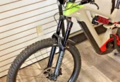 The 2023 Cannondale Moterra Neo Carbon LT1 Size Medium.