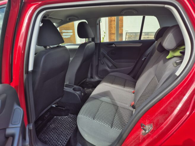VW GOLF