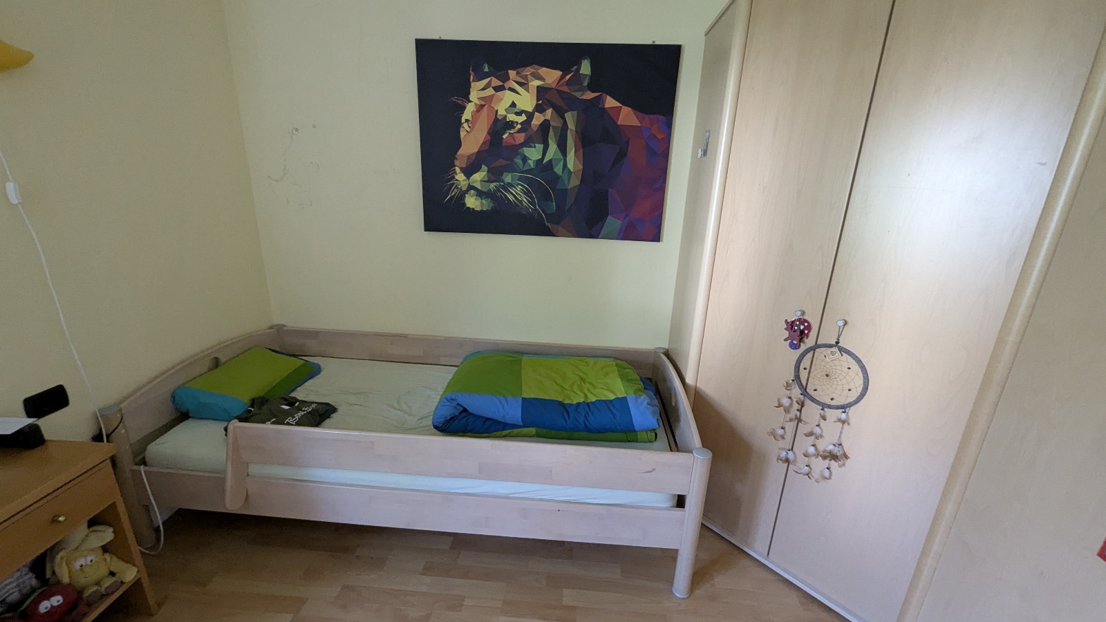 Kinder-/Jugendzimmer-Möbel in sehr gutem Zustand zu verkaufen