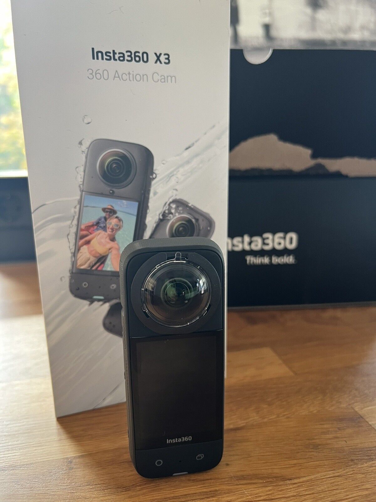 Insta360 X3 – Pacchetto “Let’s Go”