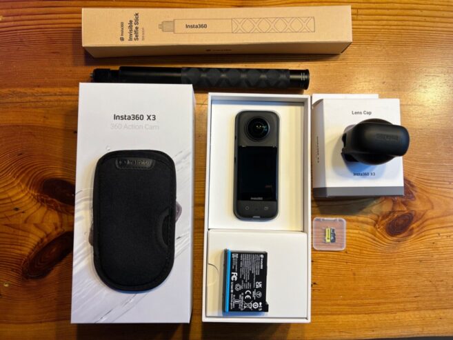 Insta360 X3 – Pacchetto “Let’s Go”