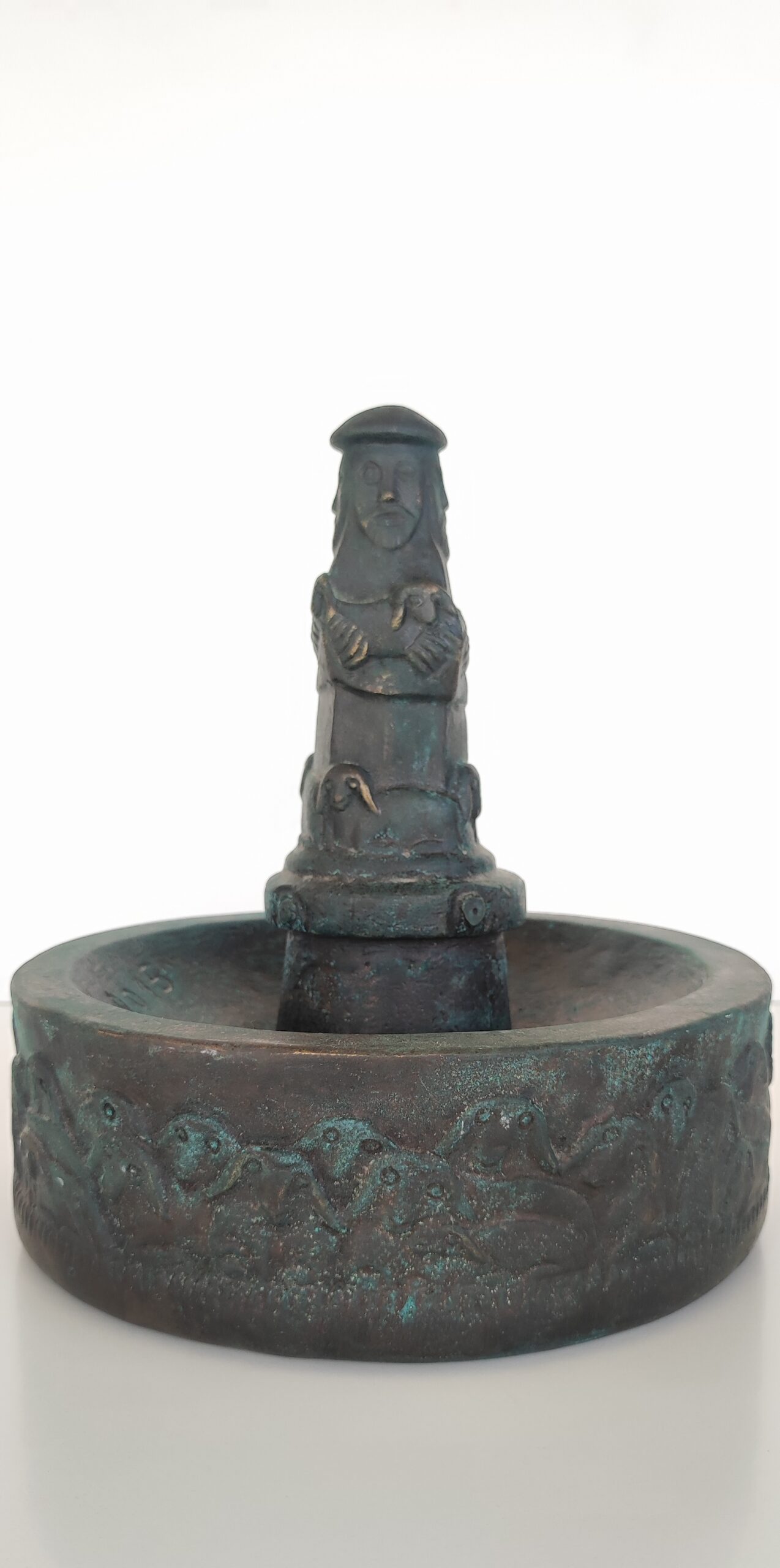 “Der gute Hirte inmitten seiner Schafe”