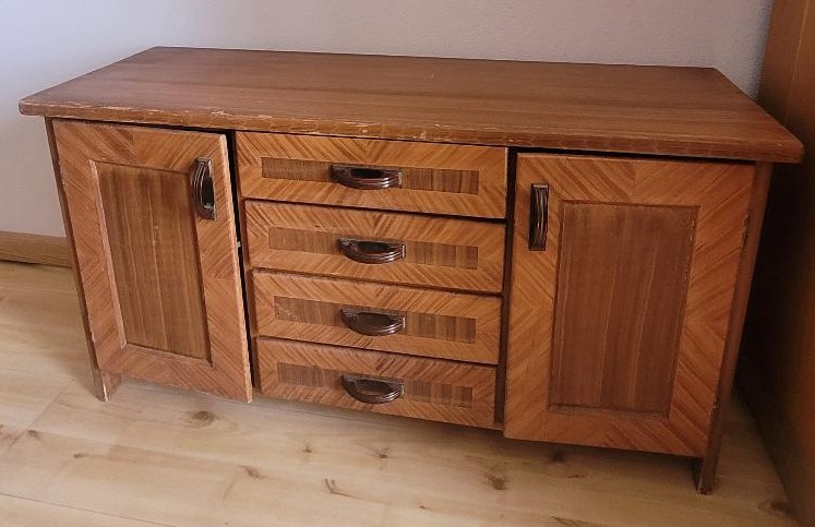 Verkaufe 2 Kommoden aus Holz / Vendo 2 cassettiere in legno
