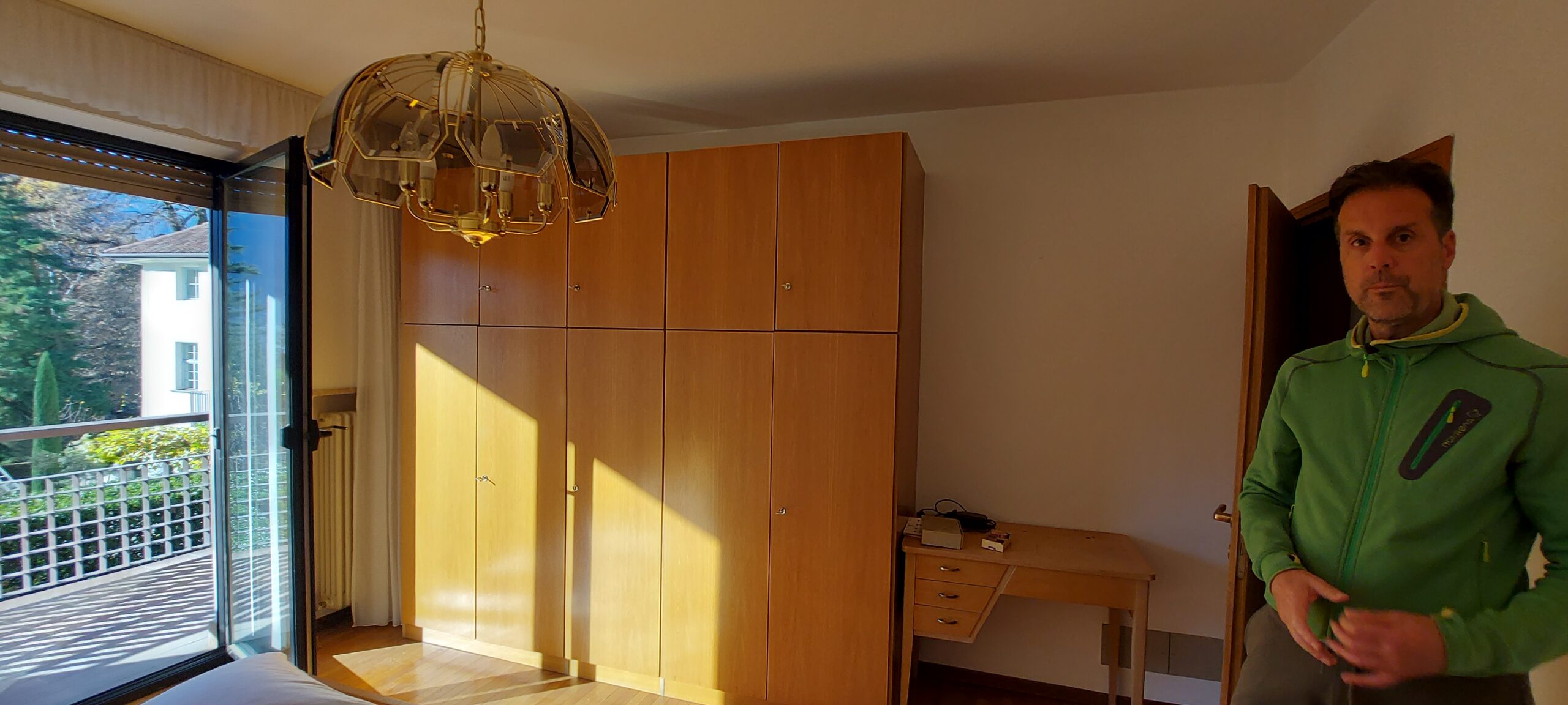 Zu verschenken, Wohnungseinrichtung