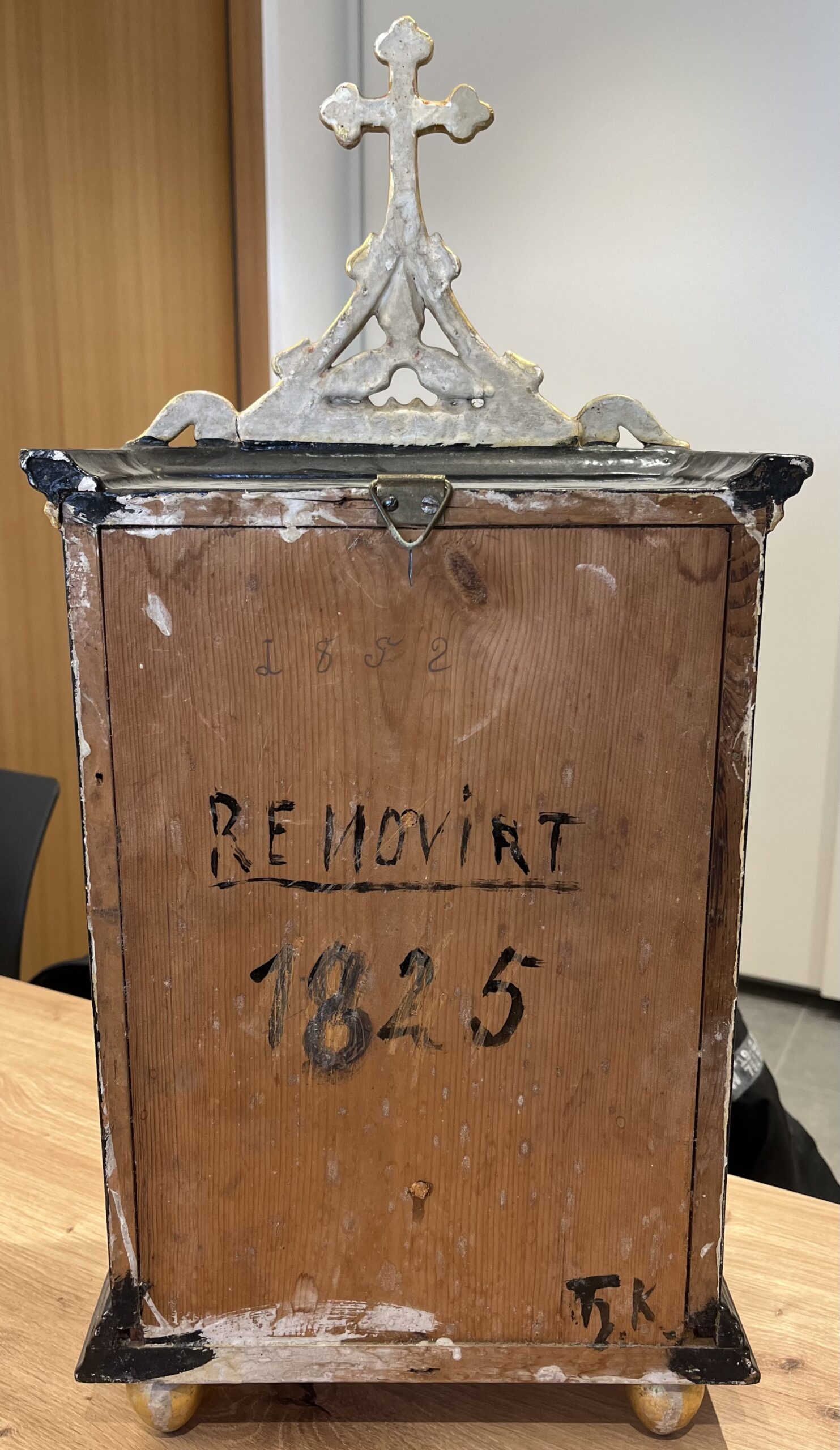 Antiker kleiner Altar