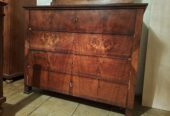 Antike Biedermeier Stil Kommode aus Hartholz zu verkaufen