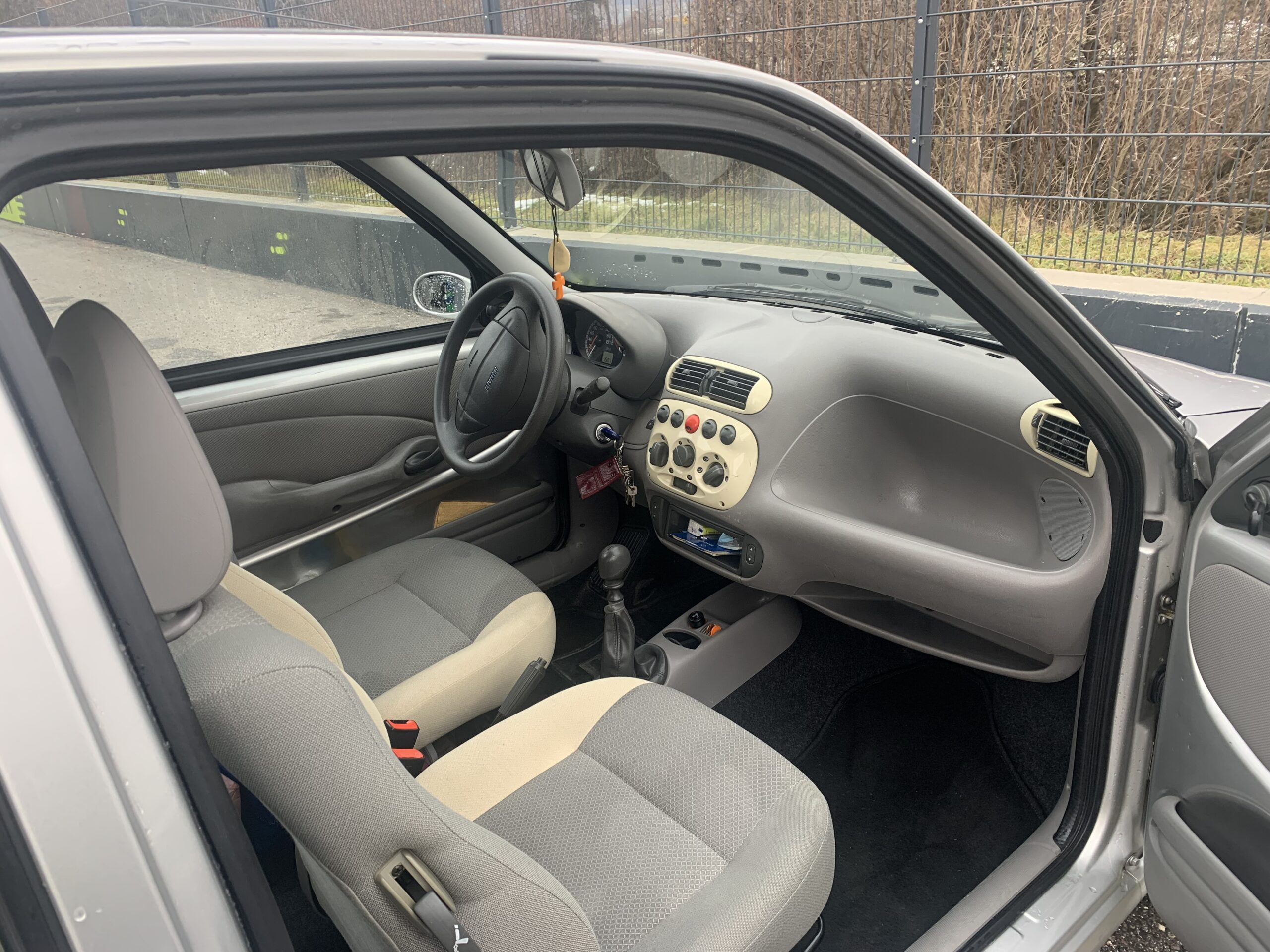 Fiat seicento günstig zu verkaufen