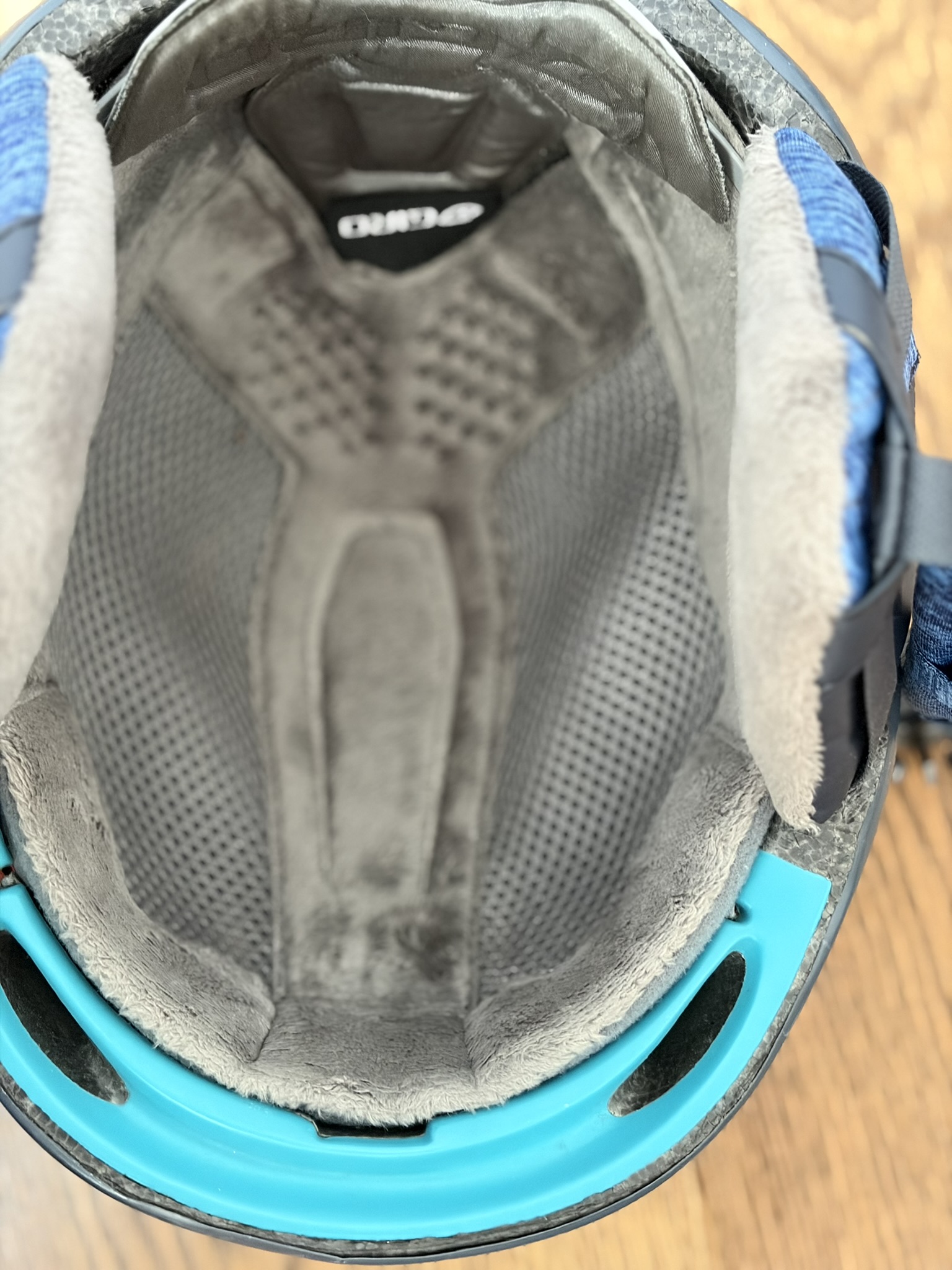 Giro Skihelm mit Alpina Skibrille