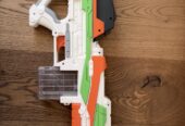 Nerf-Sammlung „Ultimate Battle“ – Komplettpaket mit viel Munition