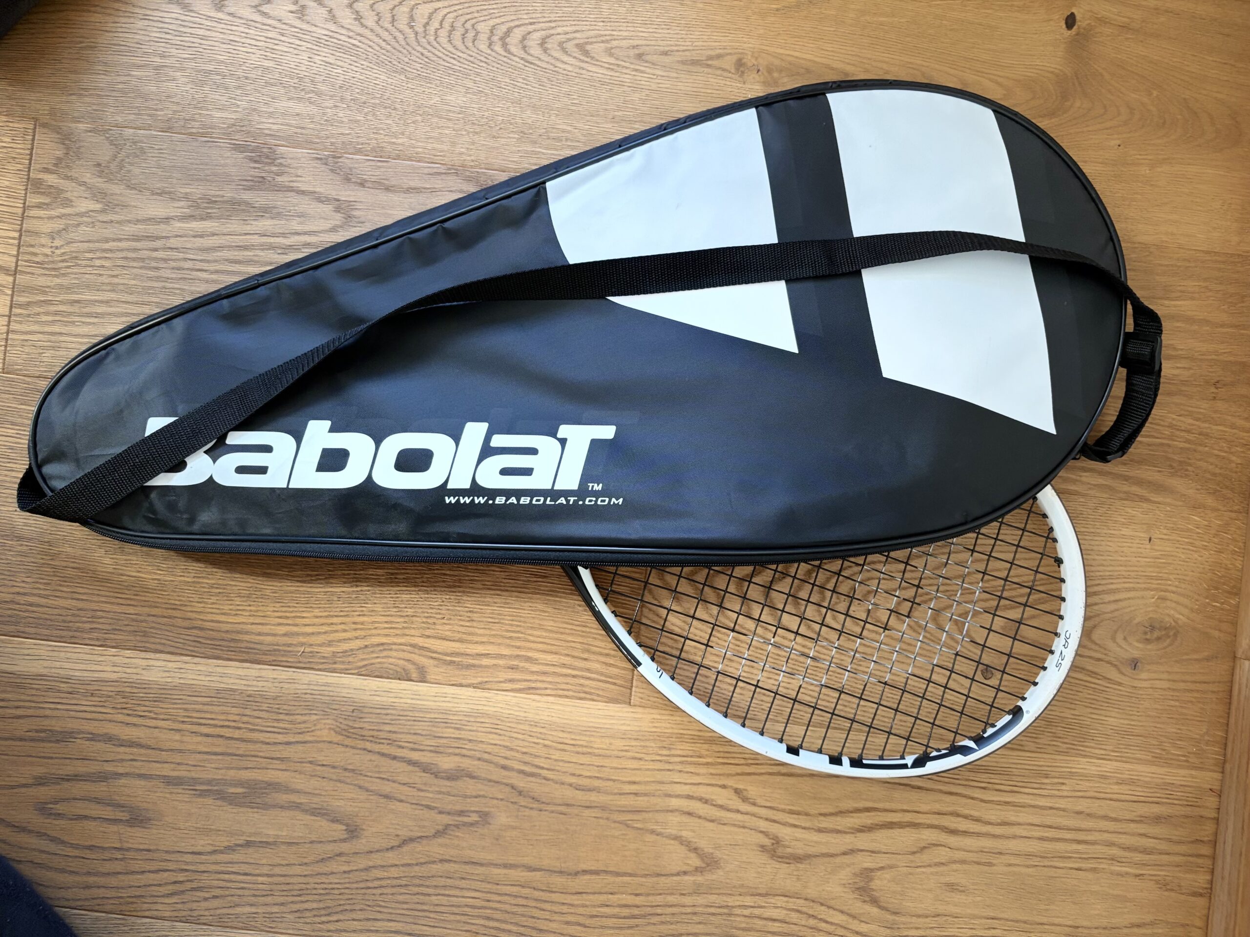 Head Tennisschläger inklusive Babolat Tragetasche