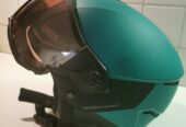 Skihelm mit Visier