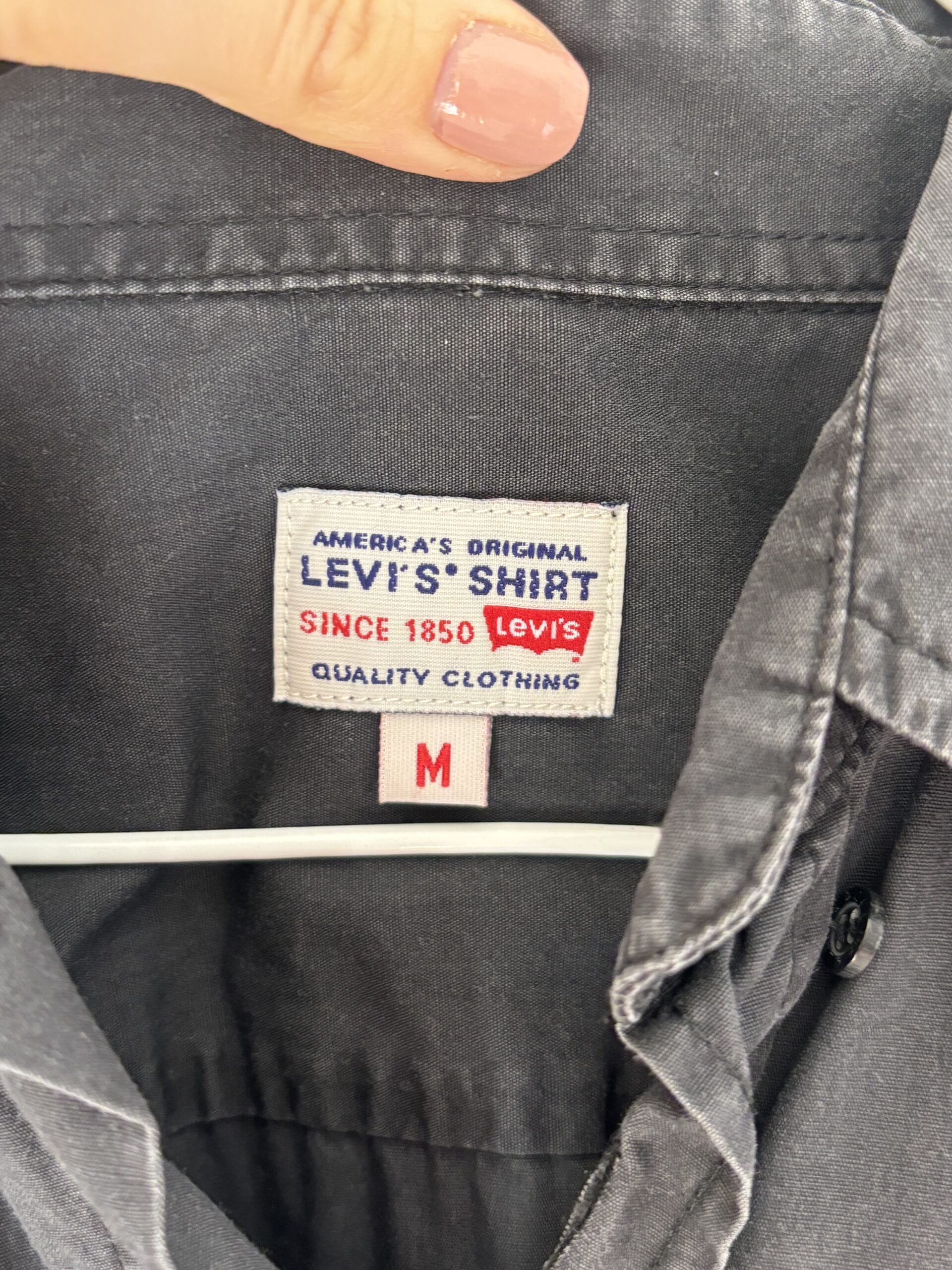 Levi’s schwarzes Hemd 100% Baumwolle