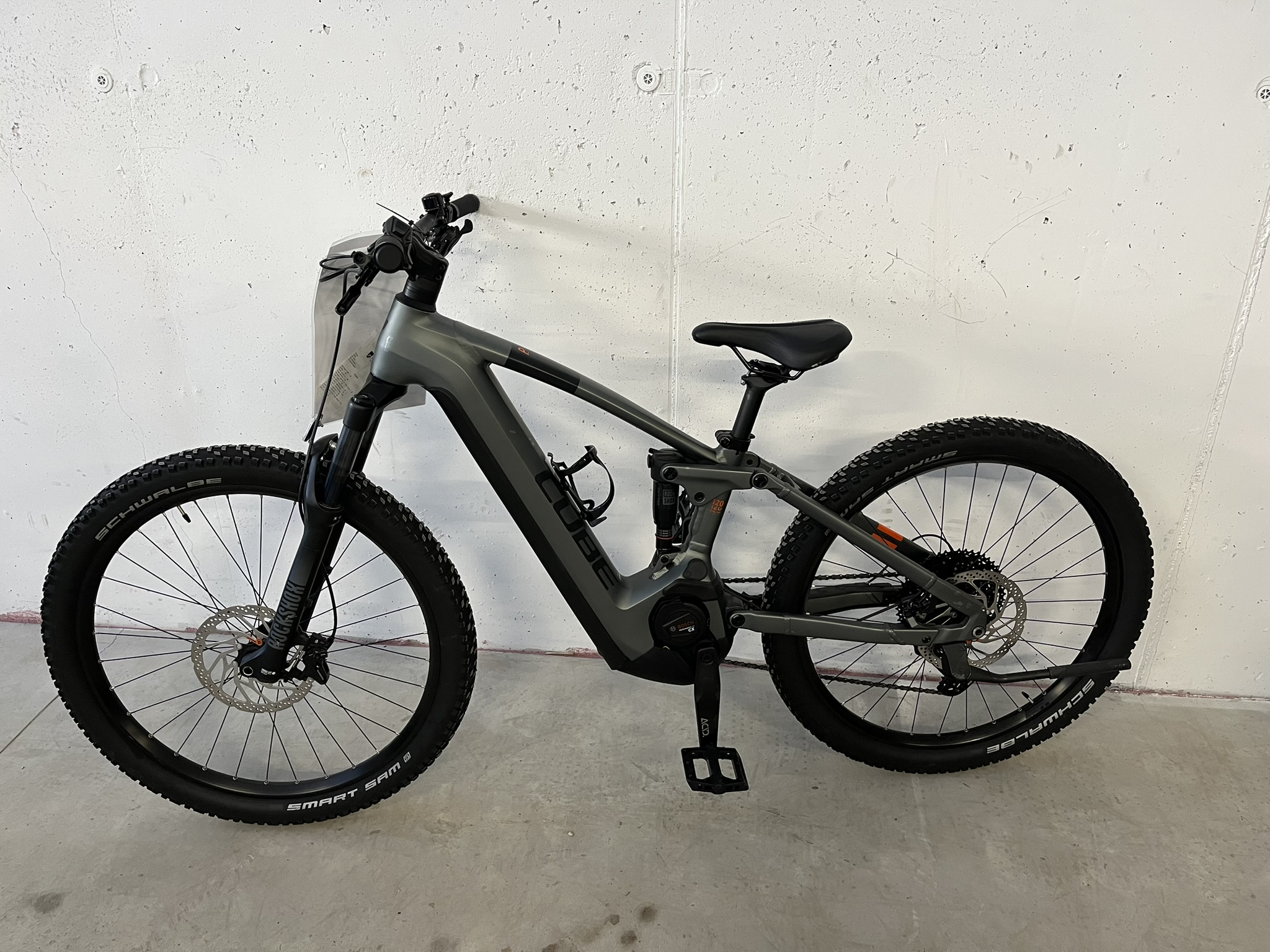 Cube Stereo Hybrid 120 Pro 750 flashgrey´n´orange 2024