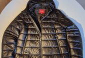 Verkaufe schöne braune Guess-Jacke!