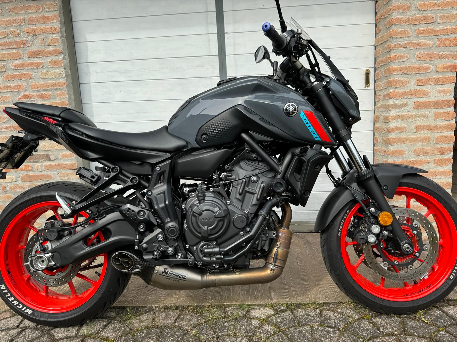 Yamaha mt07
