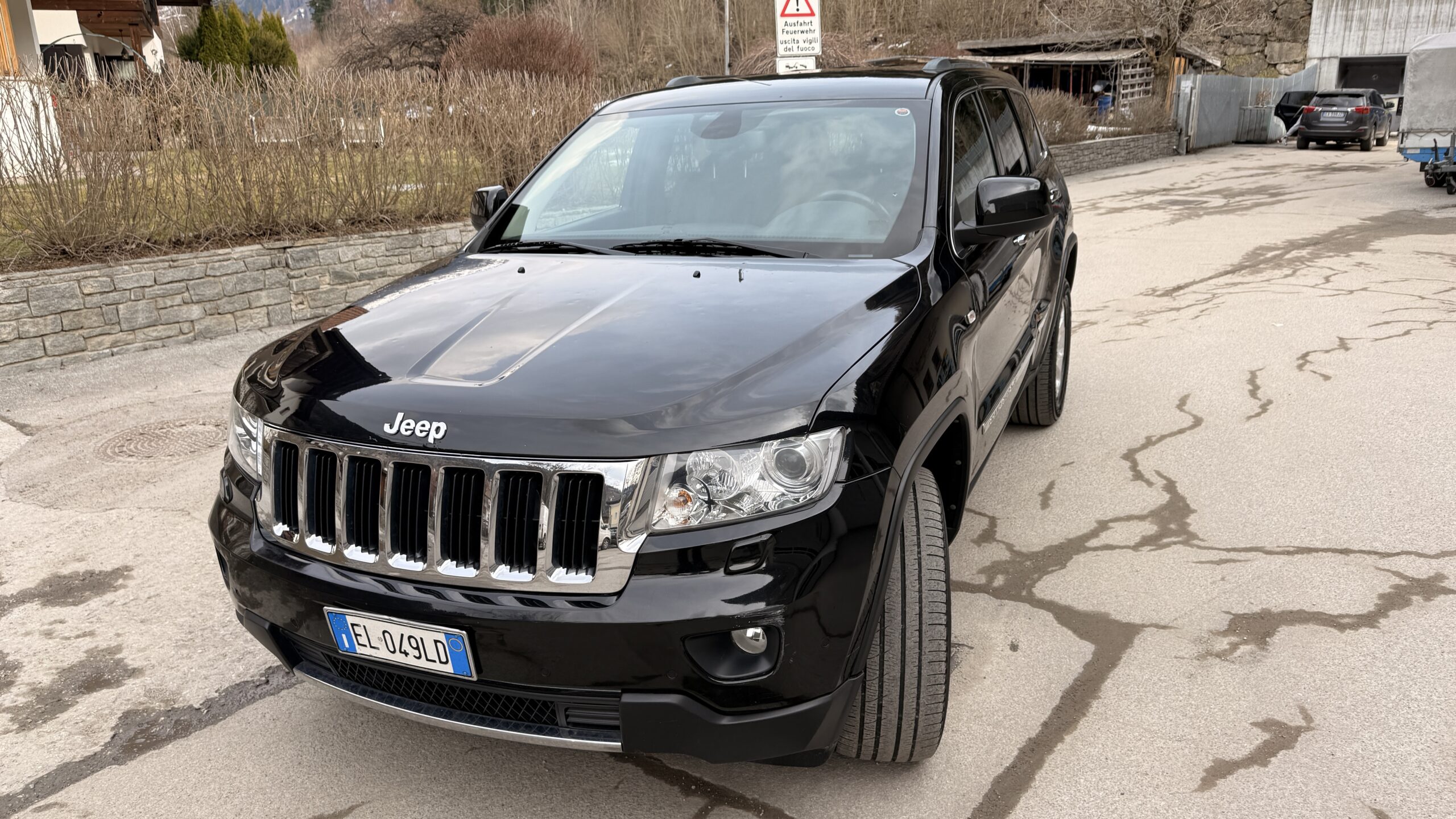 Jeep Grand Cherokee 3.0 CRD Limited Automatik – Unfallfrei – 2. Hand