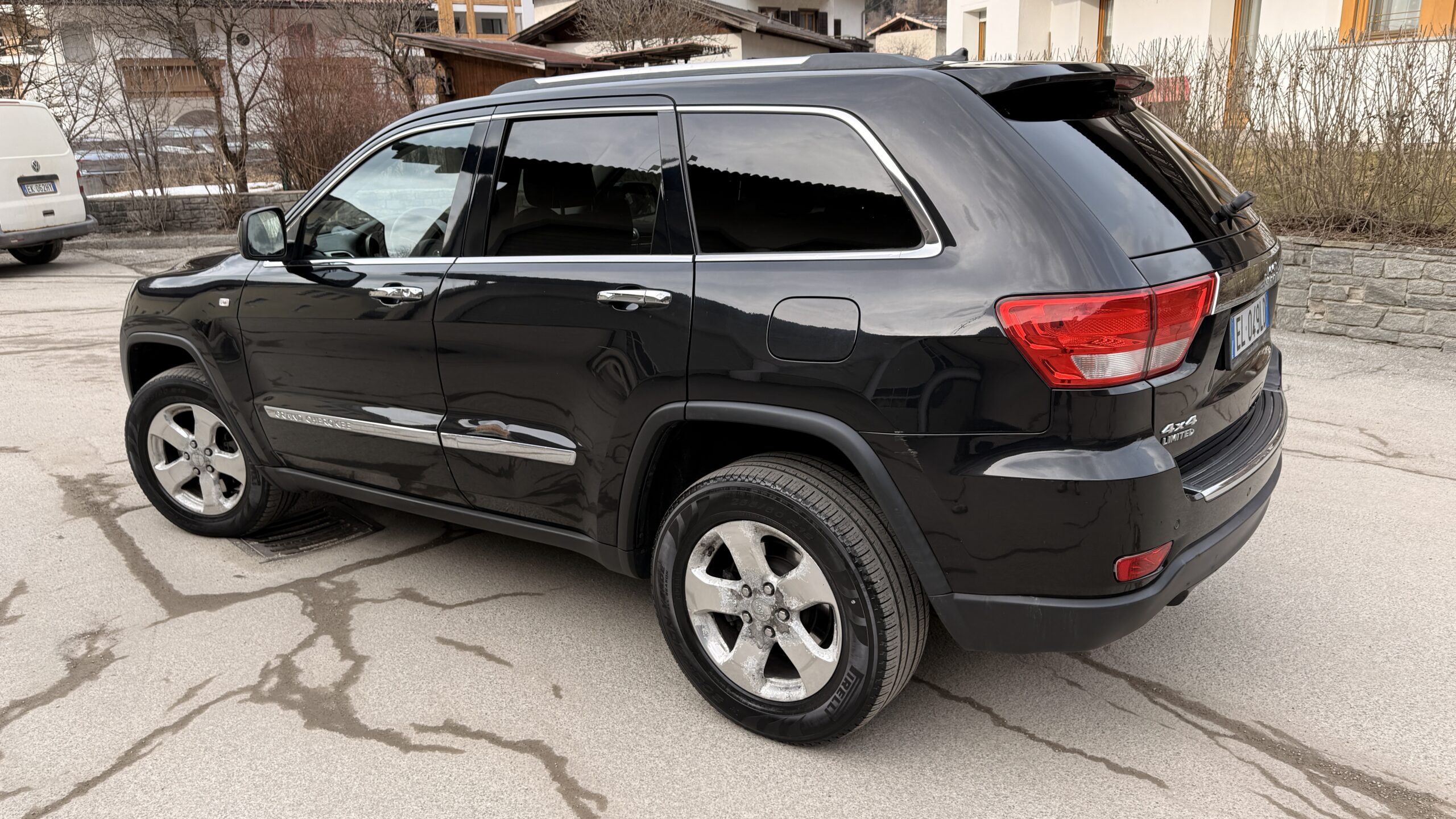 Jeep Grand Cherokee 3.0 CRD Limited Automatik – Unfallfrei – 2. Hand