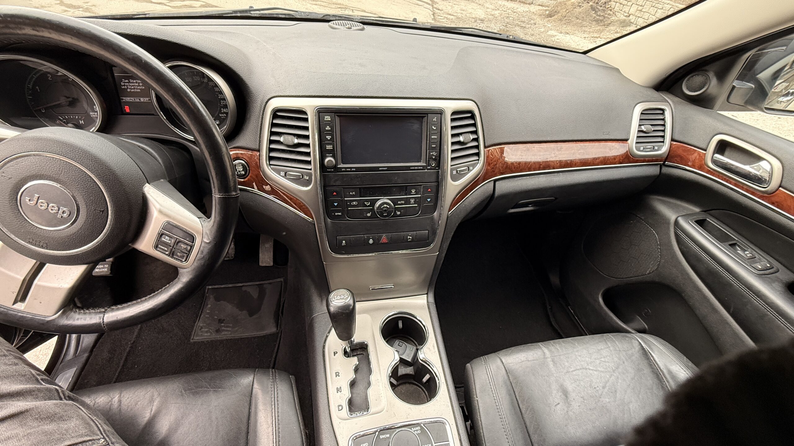 Jeep Grand Cherokee 3.0 CRD Limited Automatik – Unfallfrei – 2. Hand